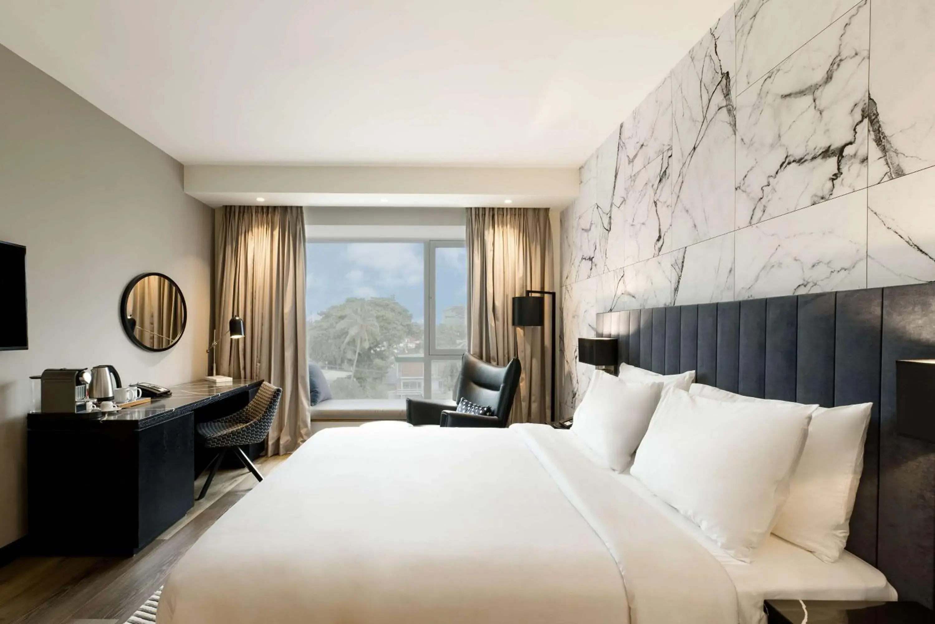 Photo of the whole room, Bed in Radisson Blu Anchorage Hotel Photo of the whole room, Bed in Radisson Blu Anchorage Hotel