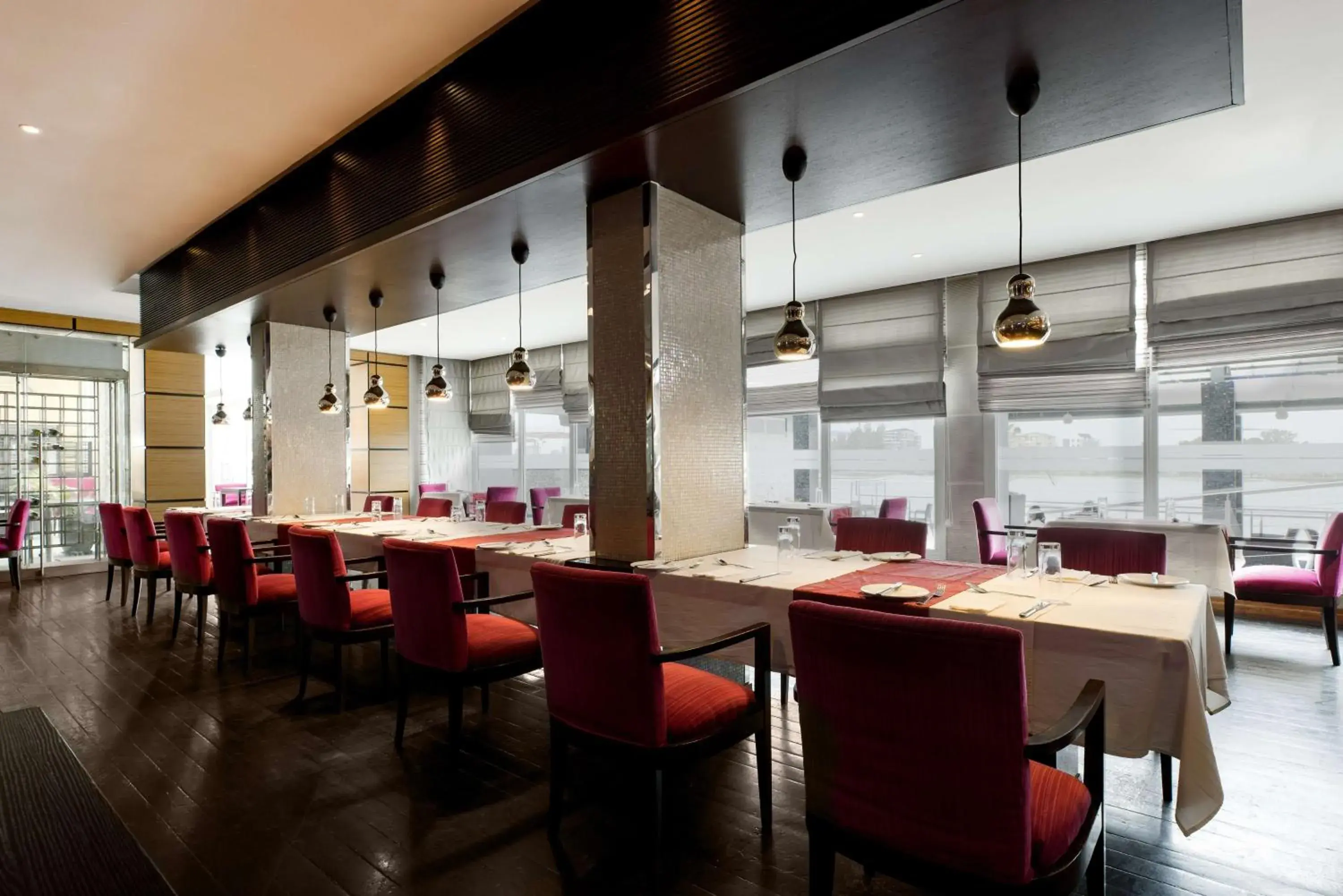 Restaurant/places to eat in Radisson Blu Anchorage Hotel Restaurant/places to eat in Radisson Blu Anchorage Hotel