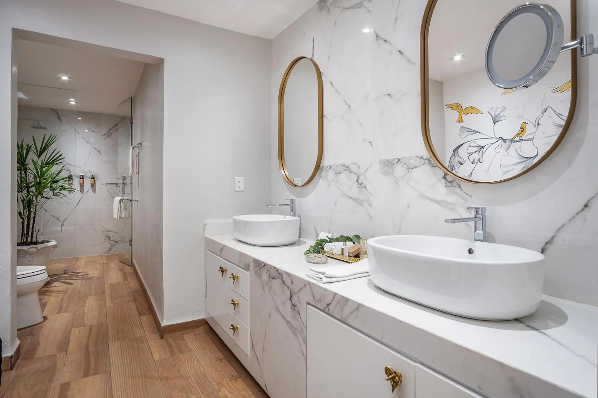 Shower in Hotel Casa Arum