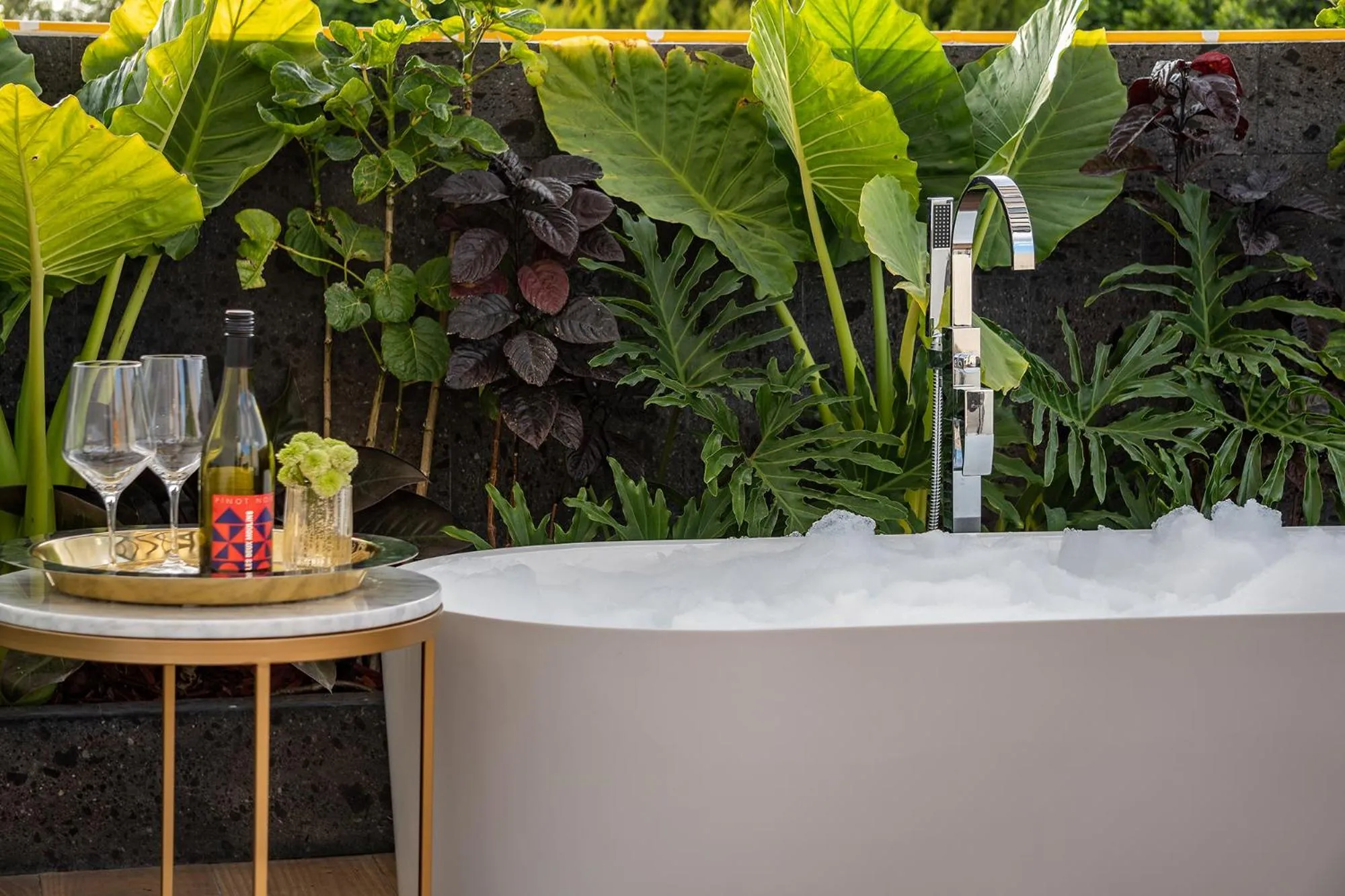 Patio in Hotel Casa Arum