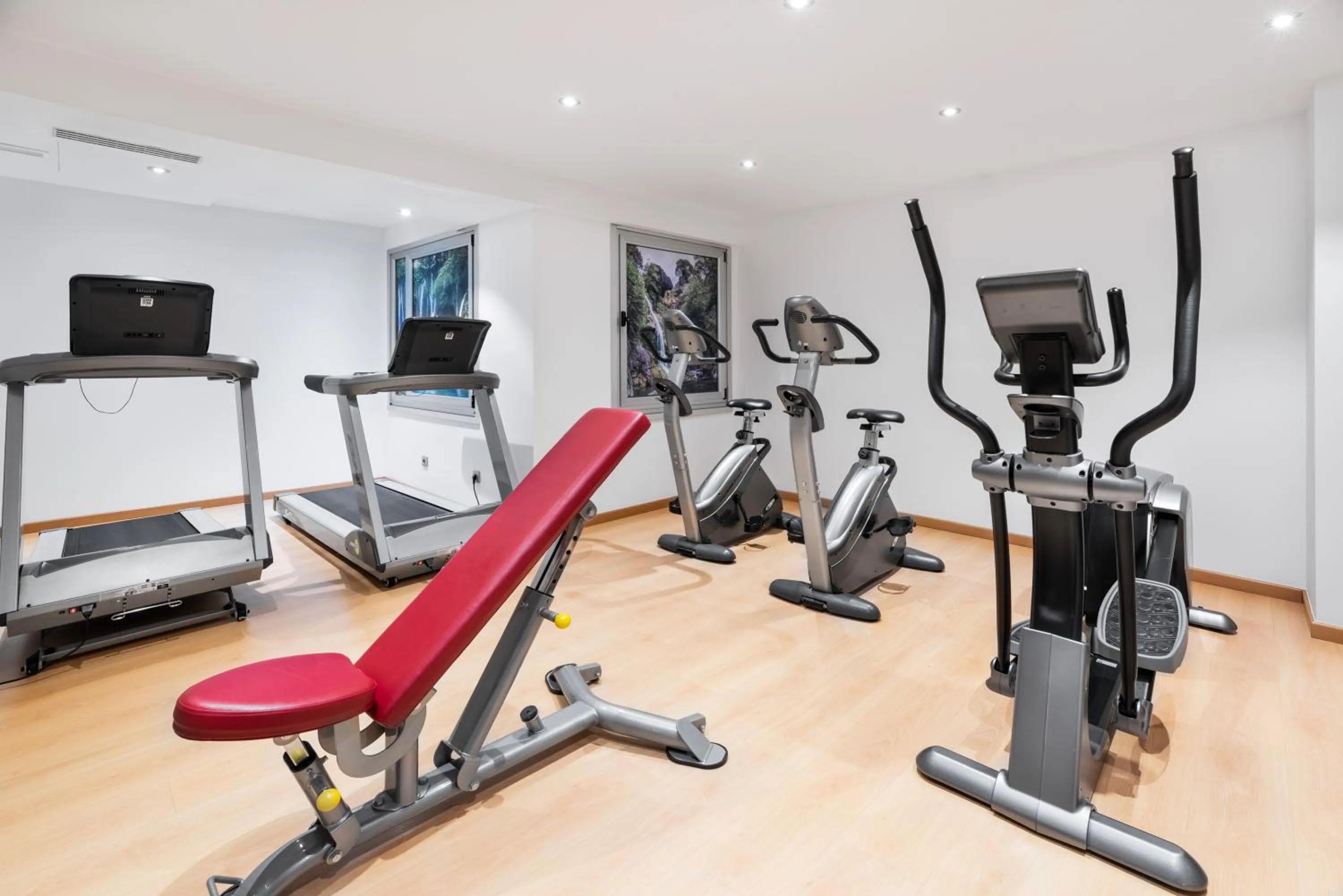 Fitness centre/facilities in Eurostars Blue Coruña