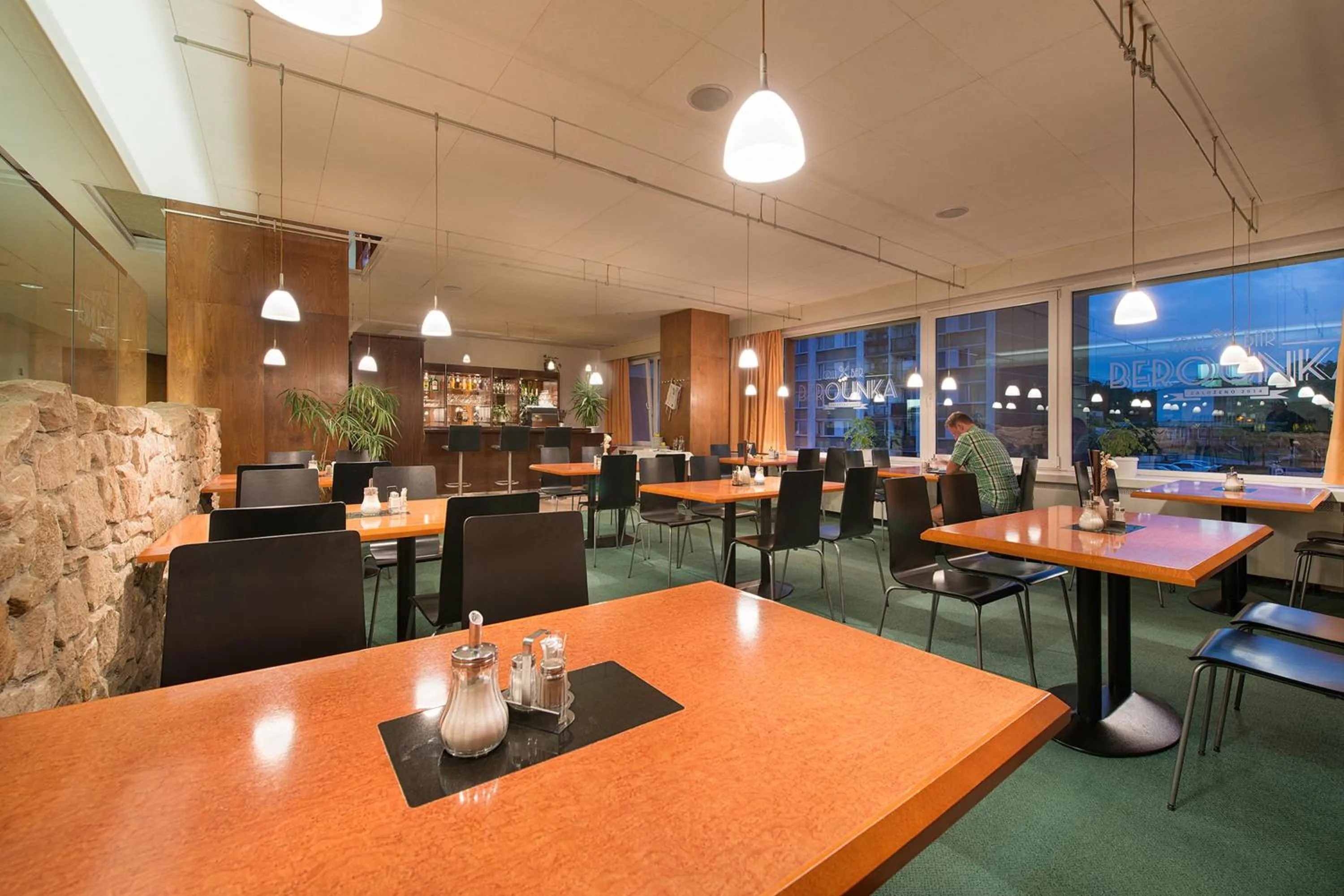 Restaurant/places to eat in Hotel Grand Litava Beroun