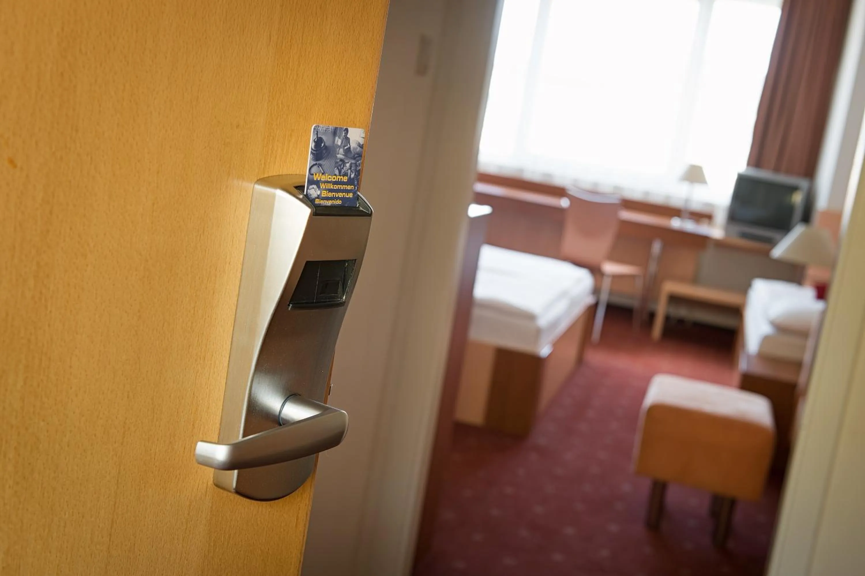 Text overlay, Bed in Hotel Grand Litava Beroun