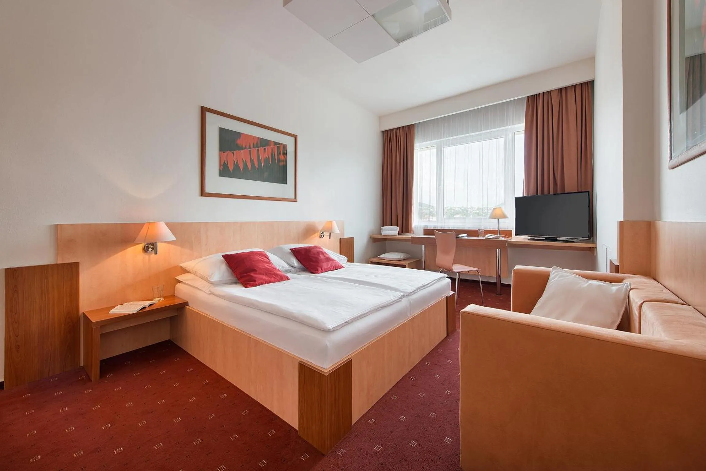 Photo of the whole room, Bed in Hotel Grand Litava Beroun