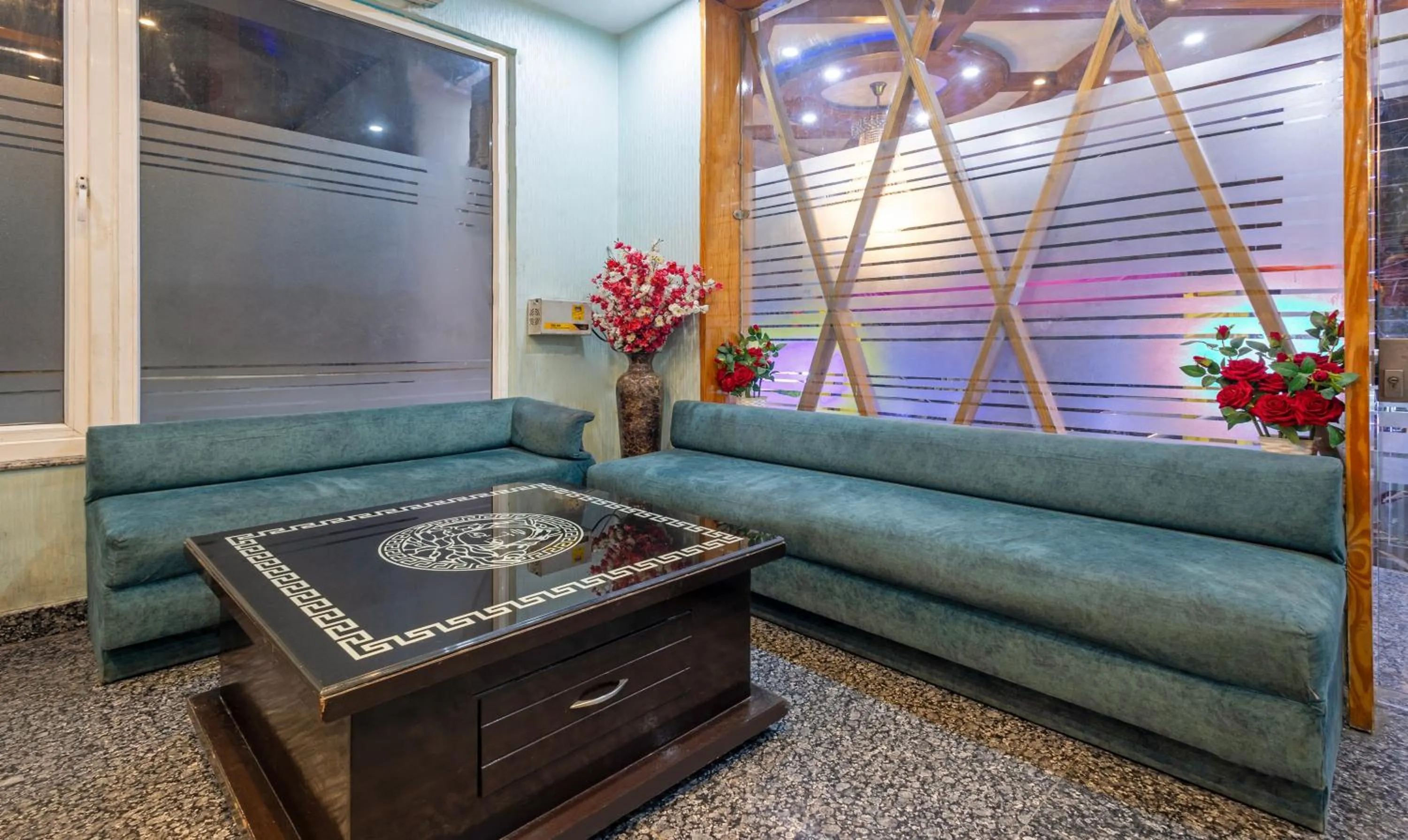 Seating area in Treebo Shakuntalam, Near Lucknow Airport