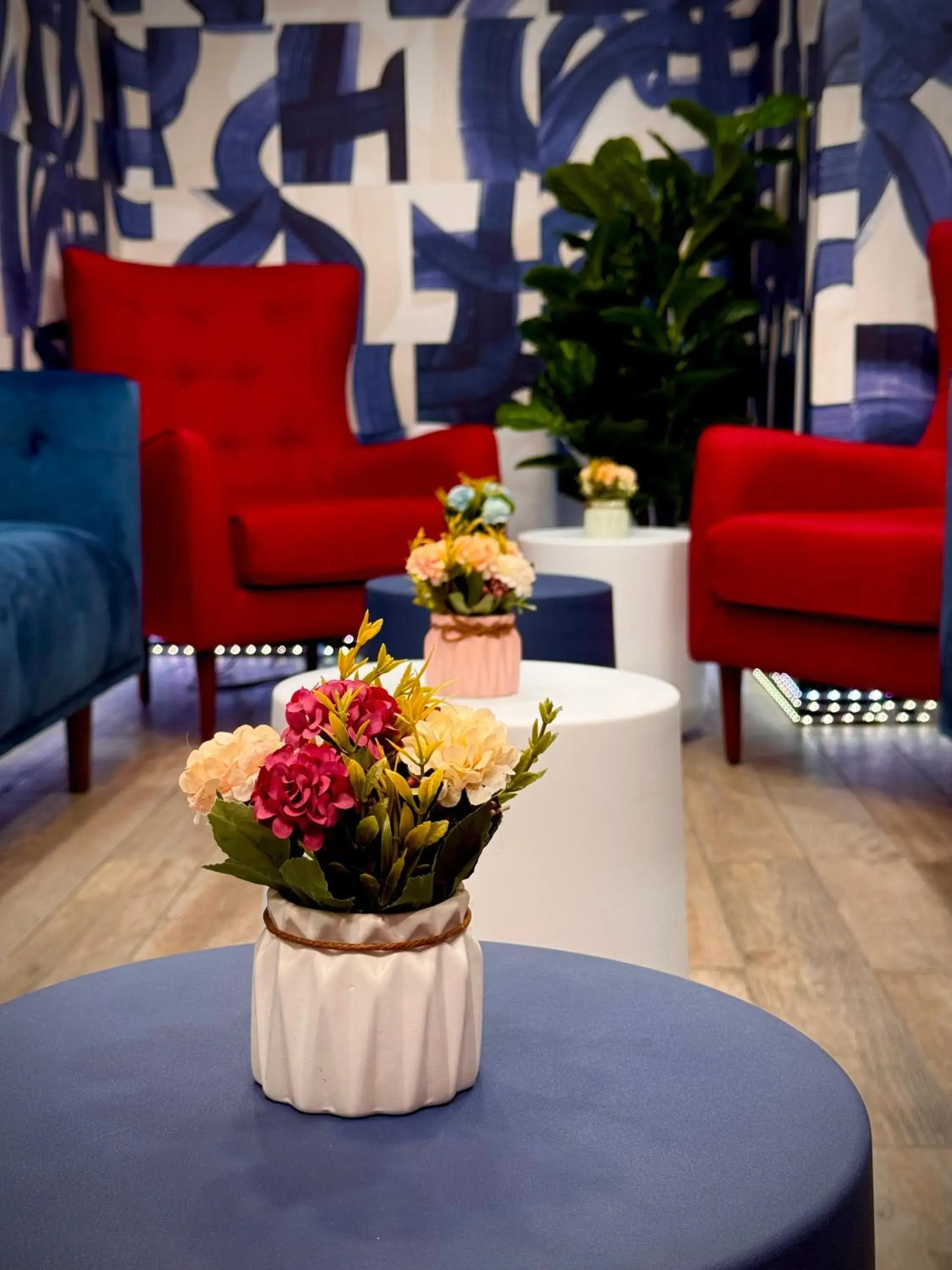 Lobby or reception in Royal Oak Inn Lobby or reception in Royal Oak Inn