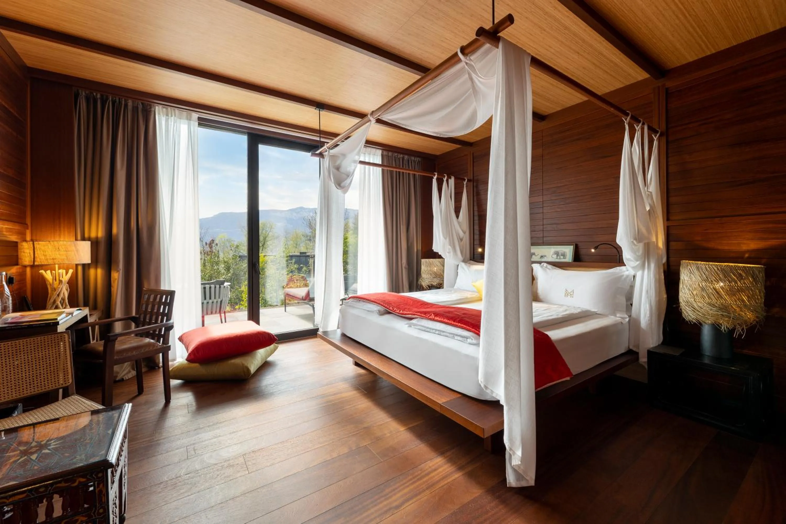 Bedroom, Bed in Manna Resort