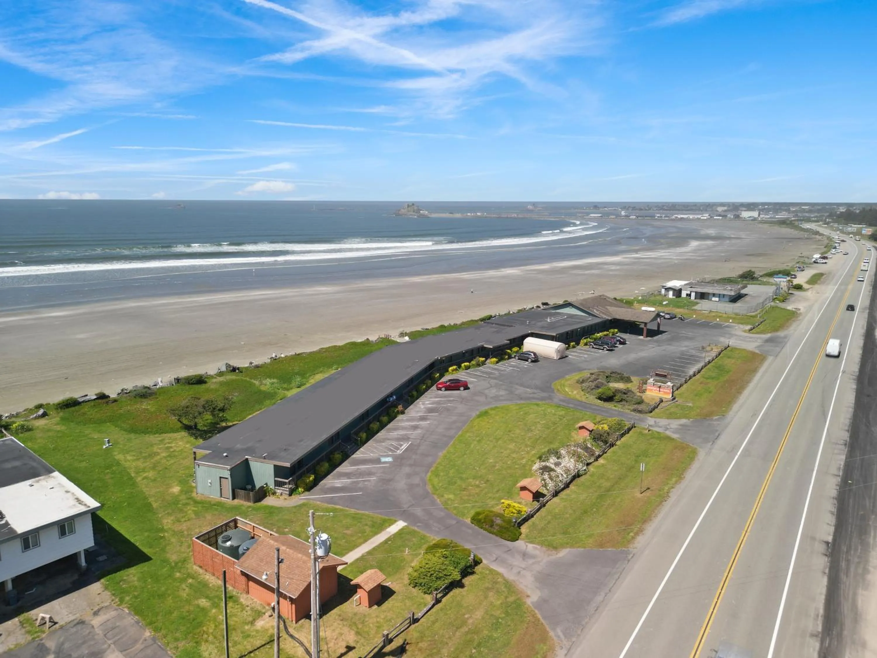 Day in Crescent Beach Motel