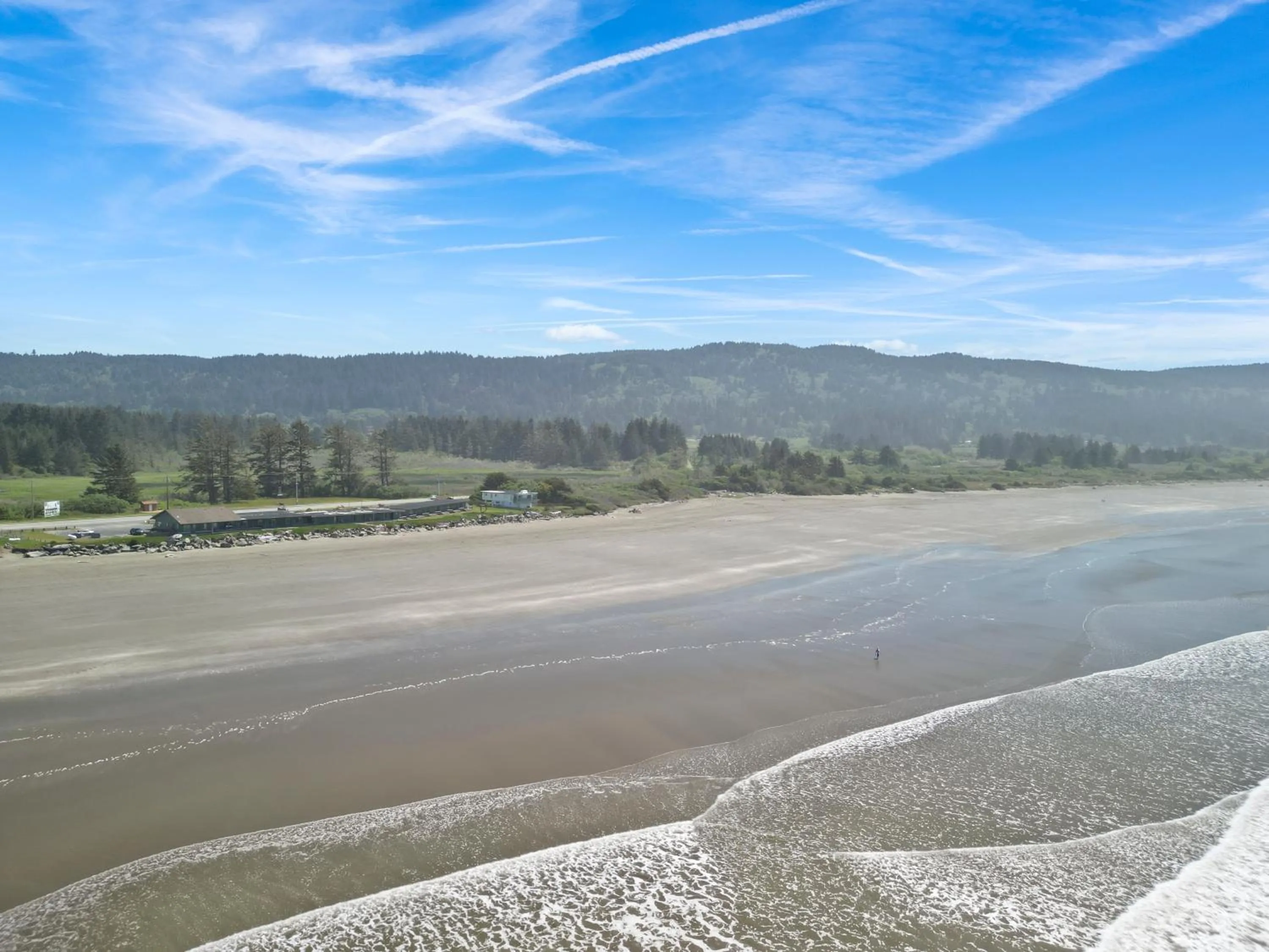Natural landscape in Crescent Beach Motel