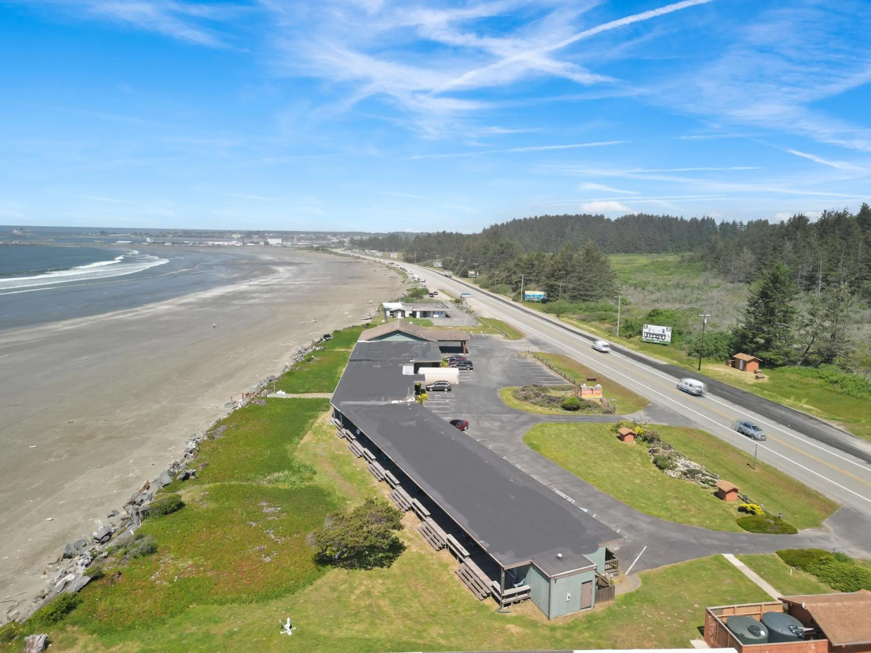 Day in Crescent Beach Motel