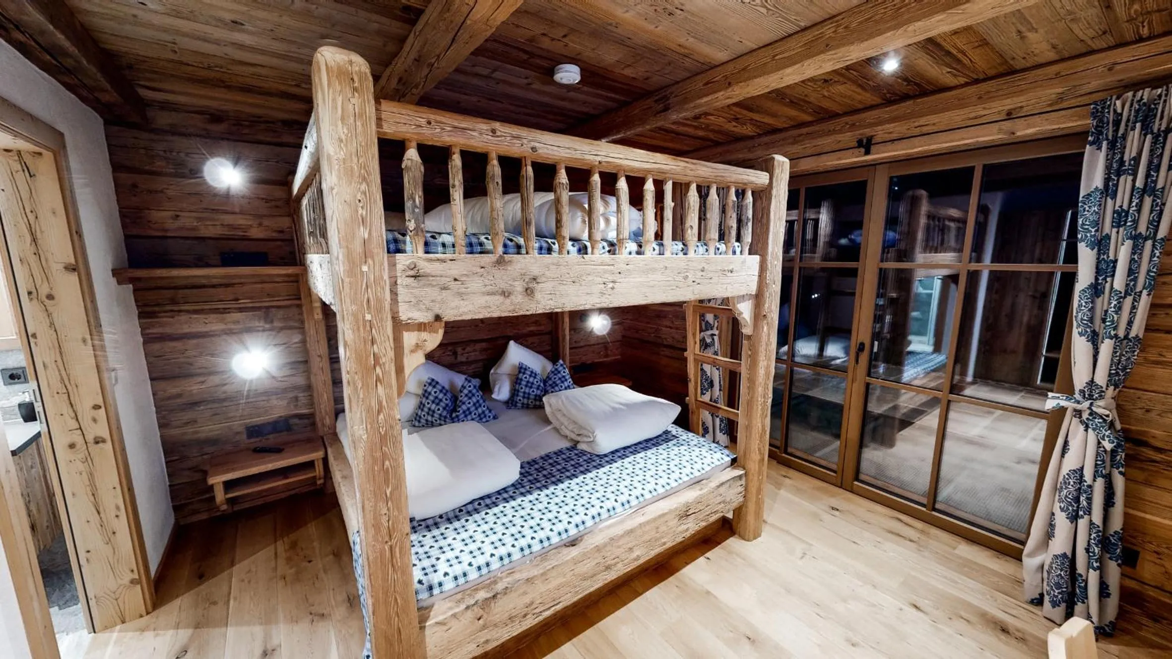 Bed in Stadl Chalet Ischgl