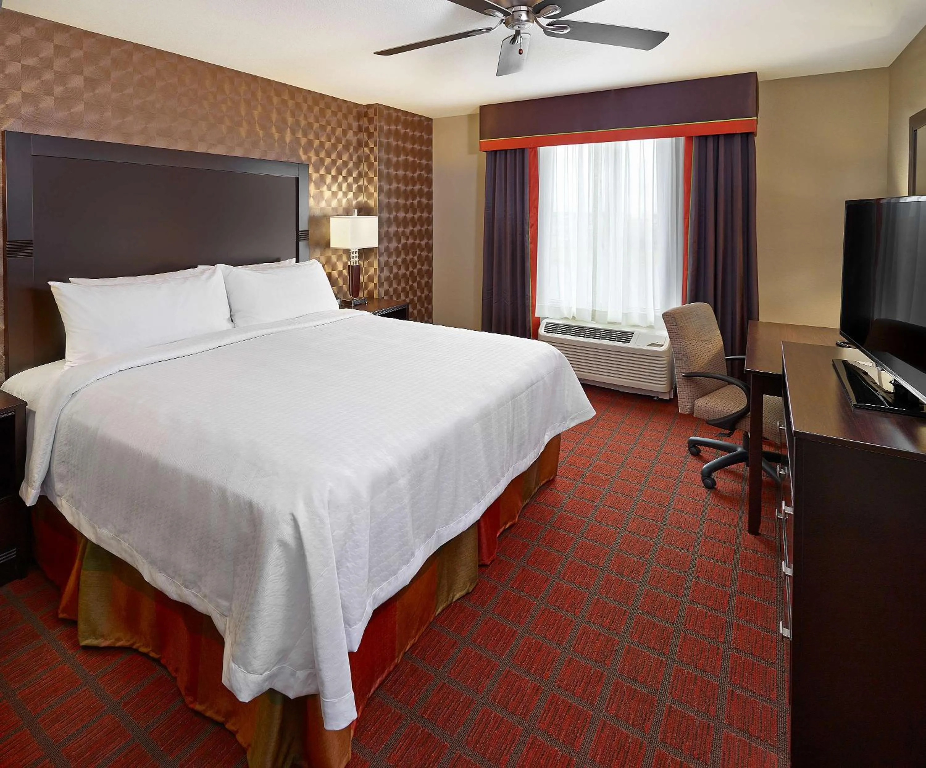 Bed in Homewood Suites Calgary Airport