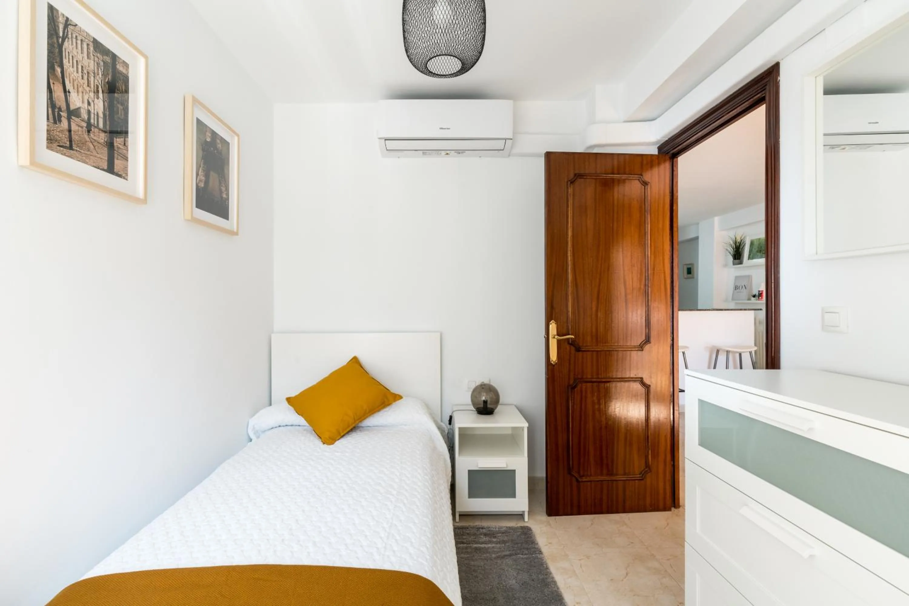 Bedroom, Bed in La Francesa Triana