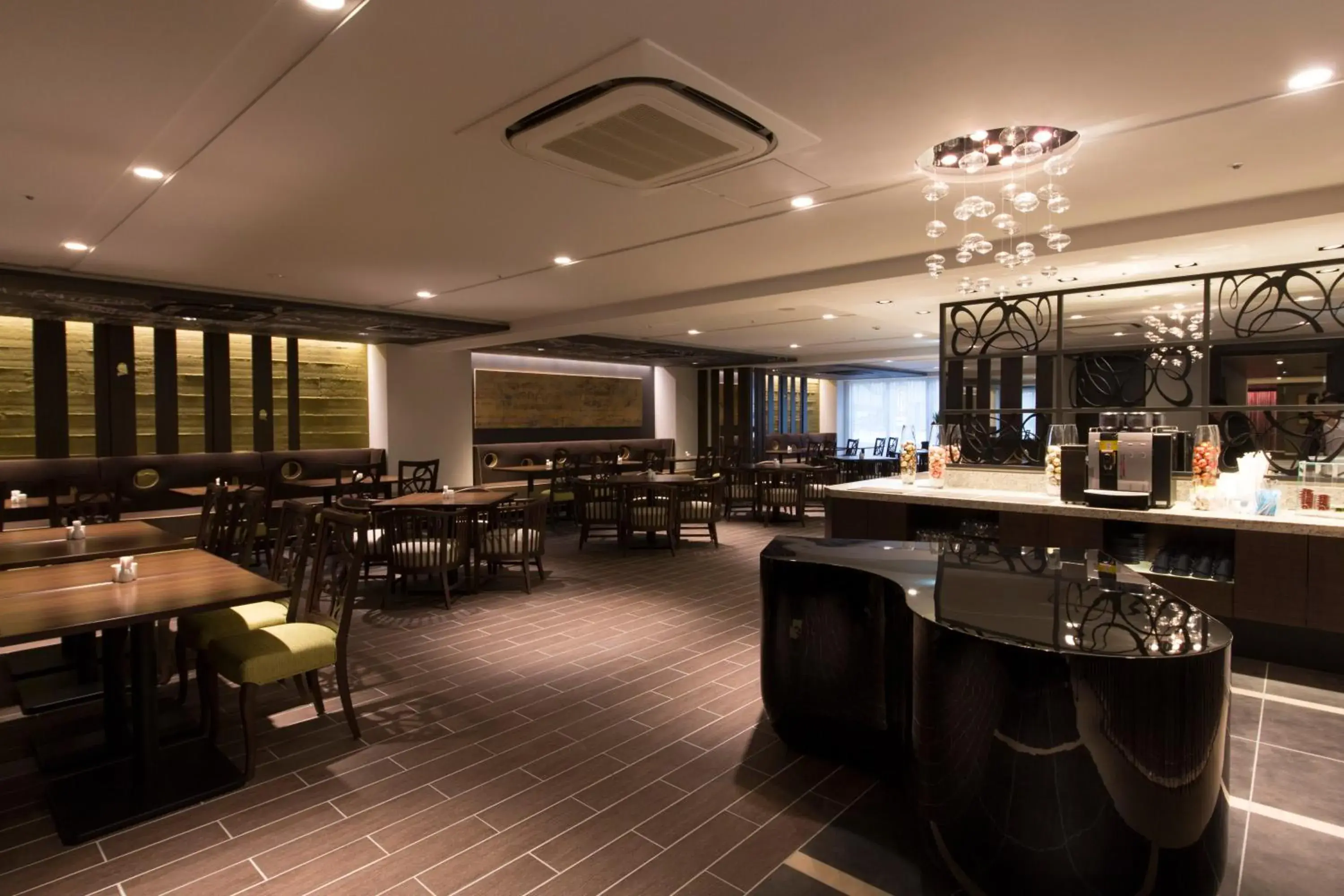 Restaurant/Places to Eat in Hotel Grand Bach Kyoto