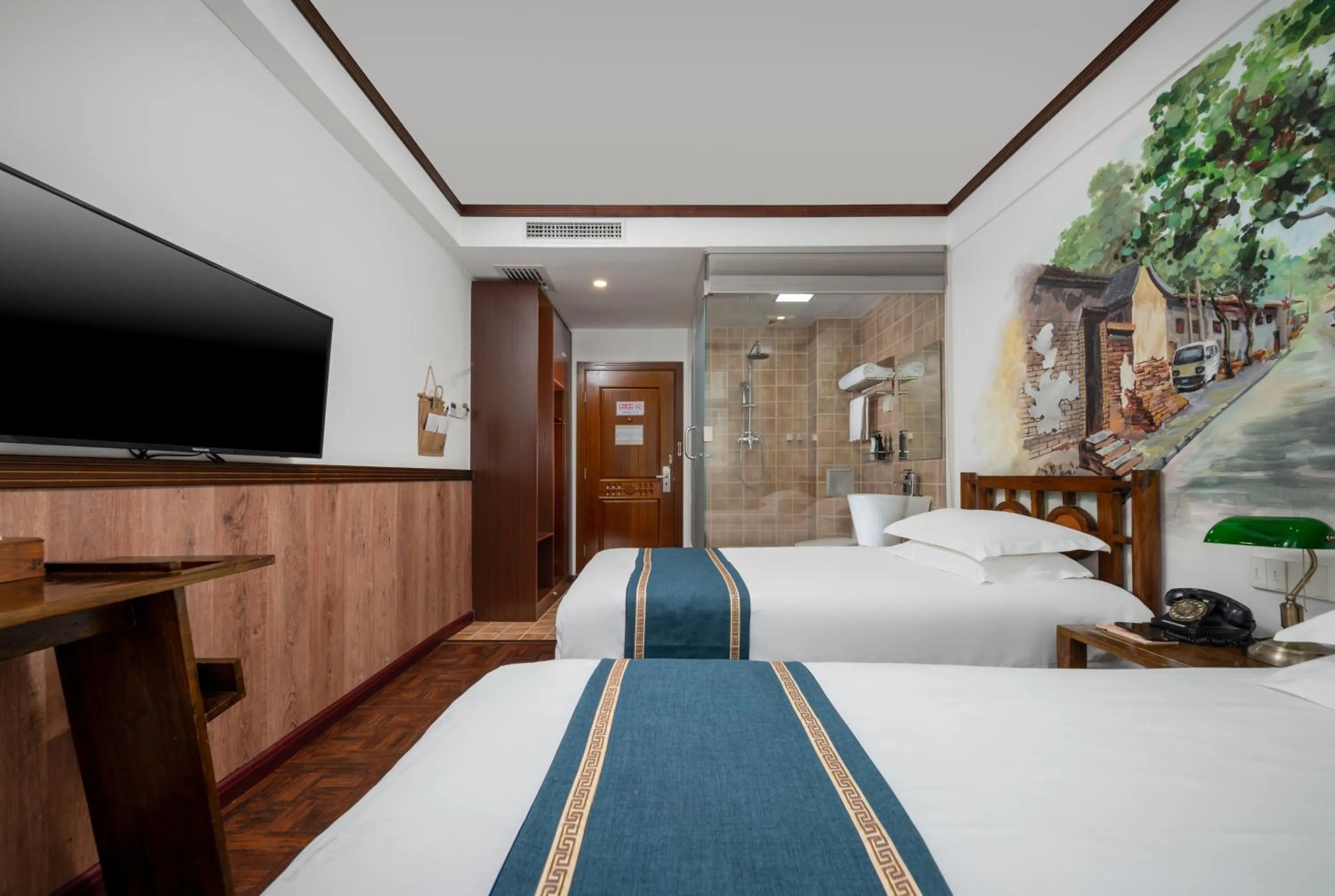 Standard Double or Twin Room in Nostalgia Hotel Beijing Yonghe Lama Temple