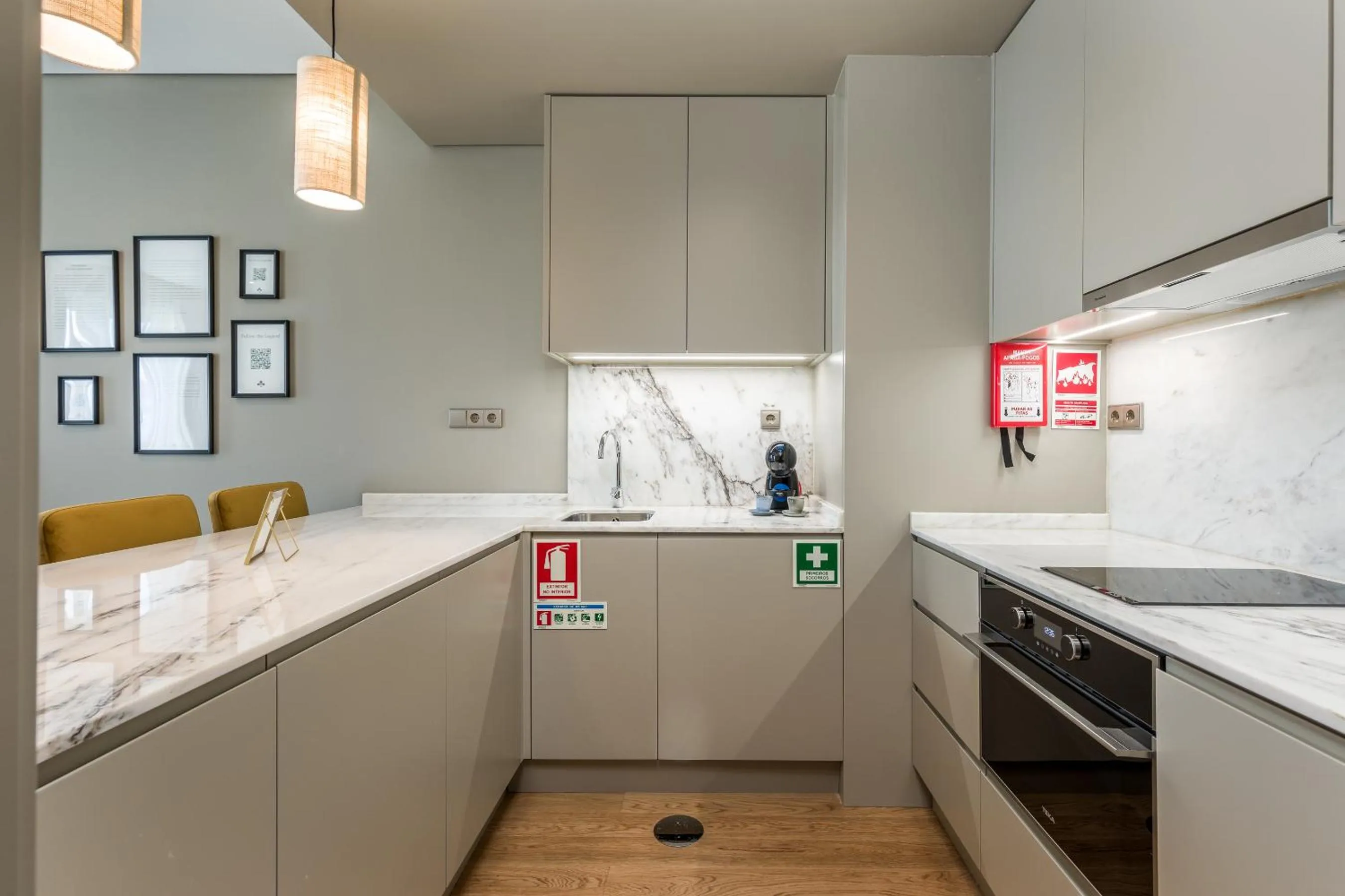 Kitchen or kitchenette in Legends House by Sweet Porto