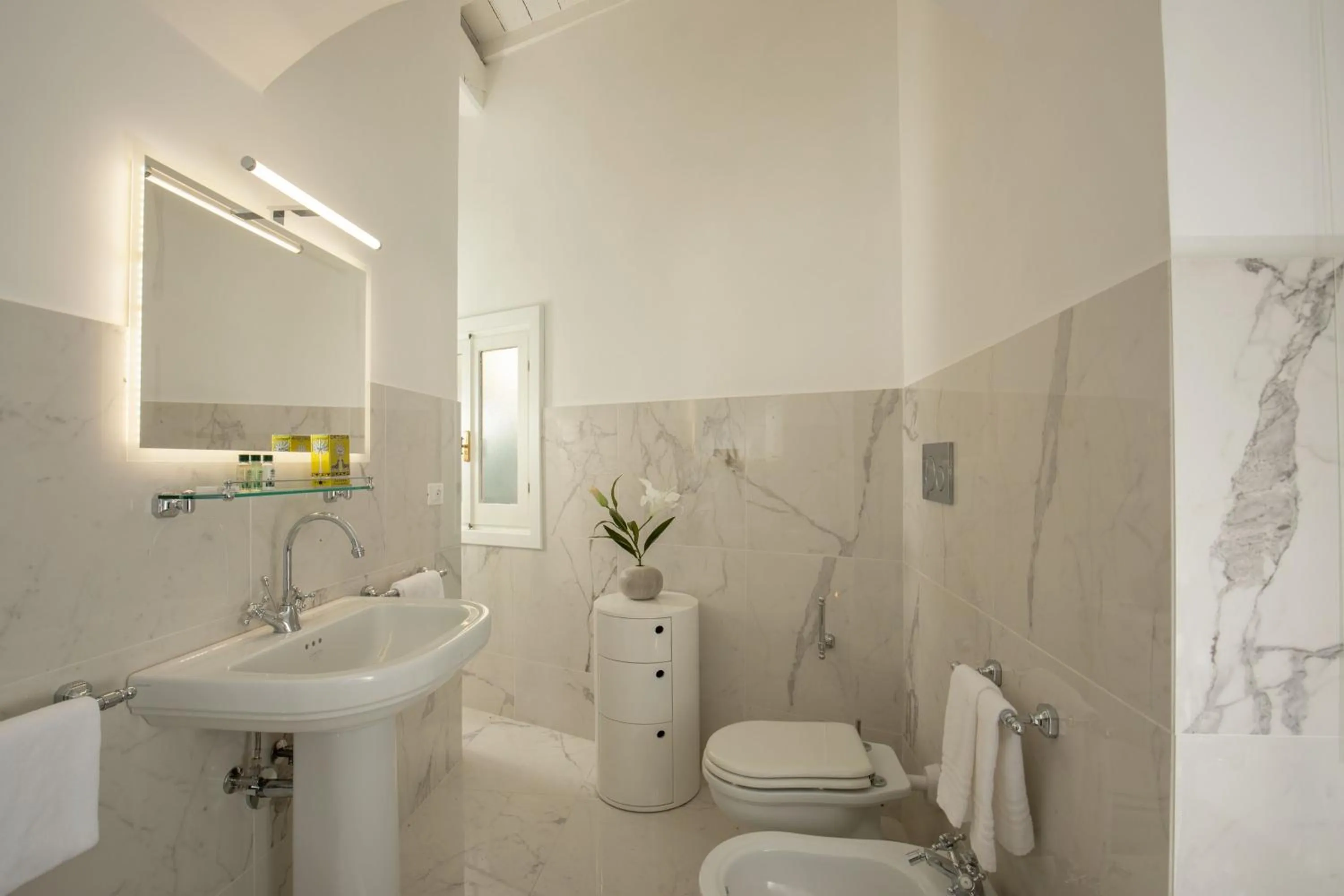 Bathroom in Belsiana House