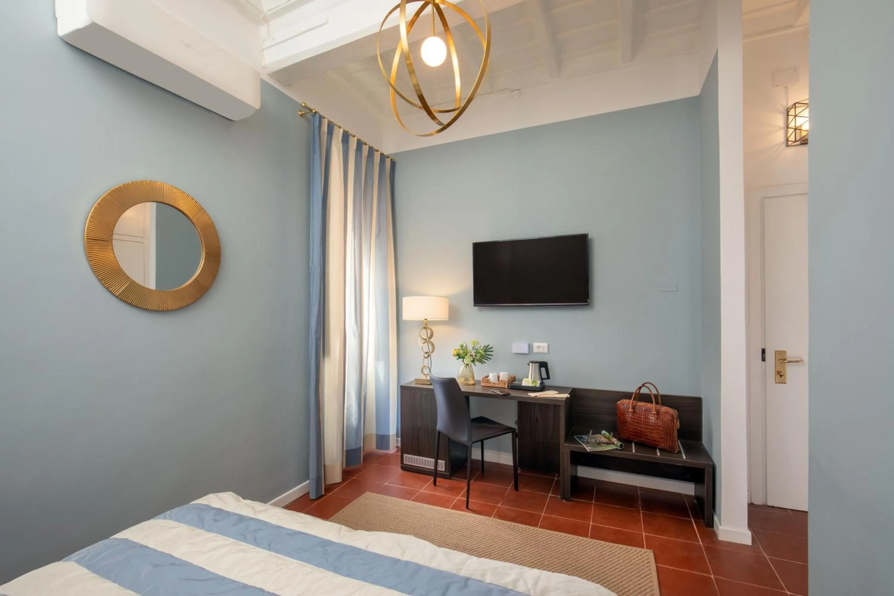 TV and multimedia, Bed in Belsiana House