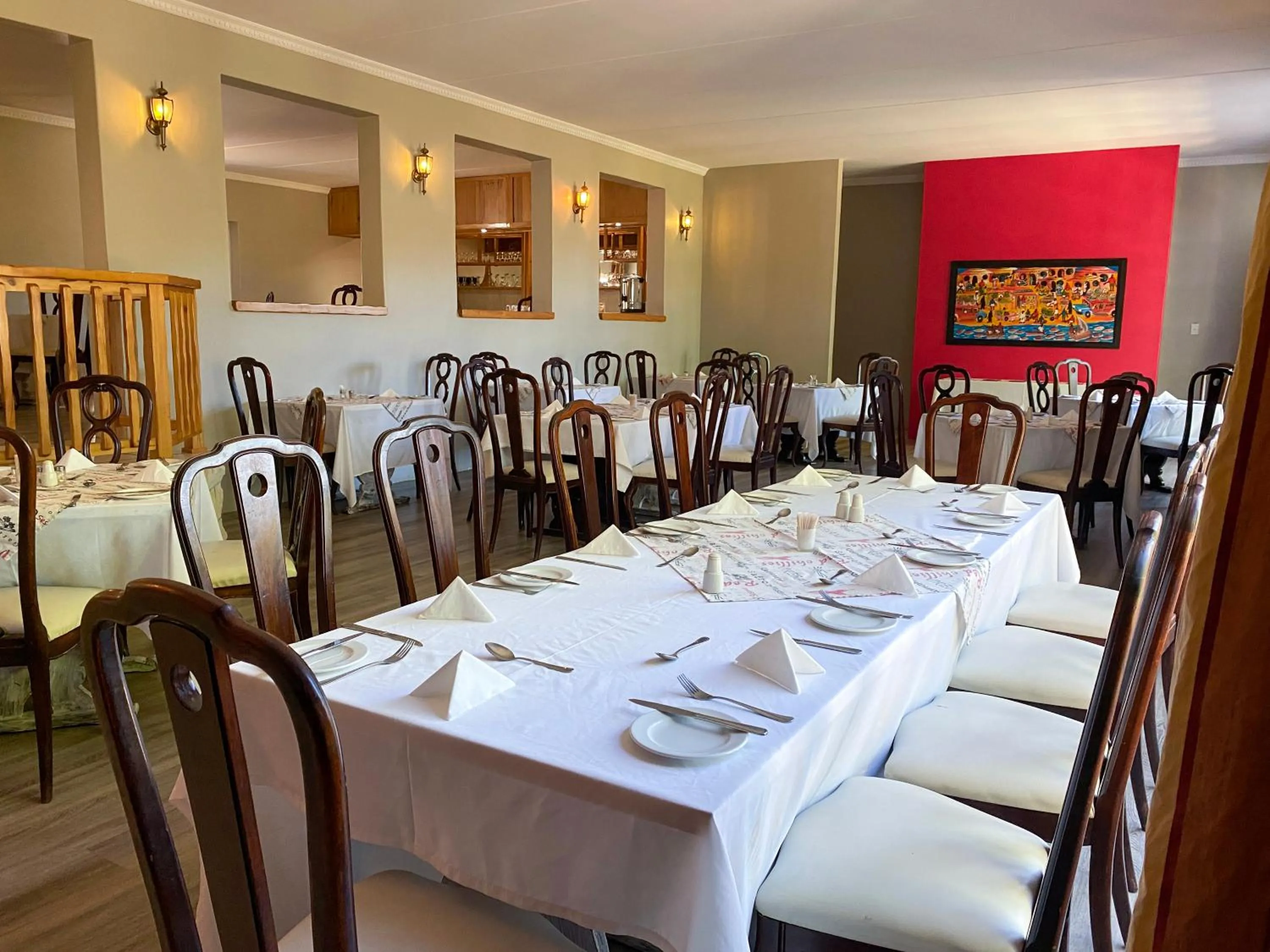 Breakfast in The Historic Hogsback Inn