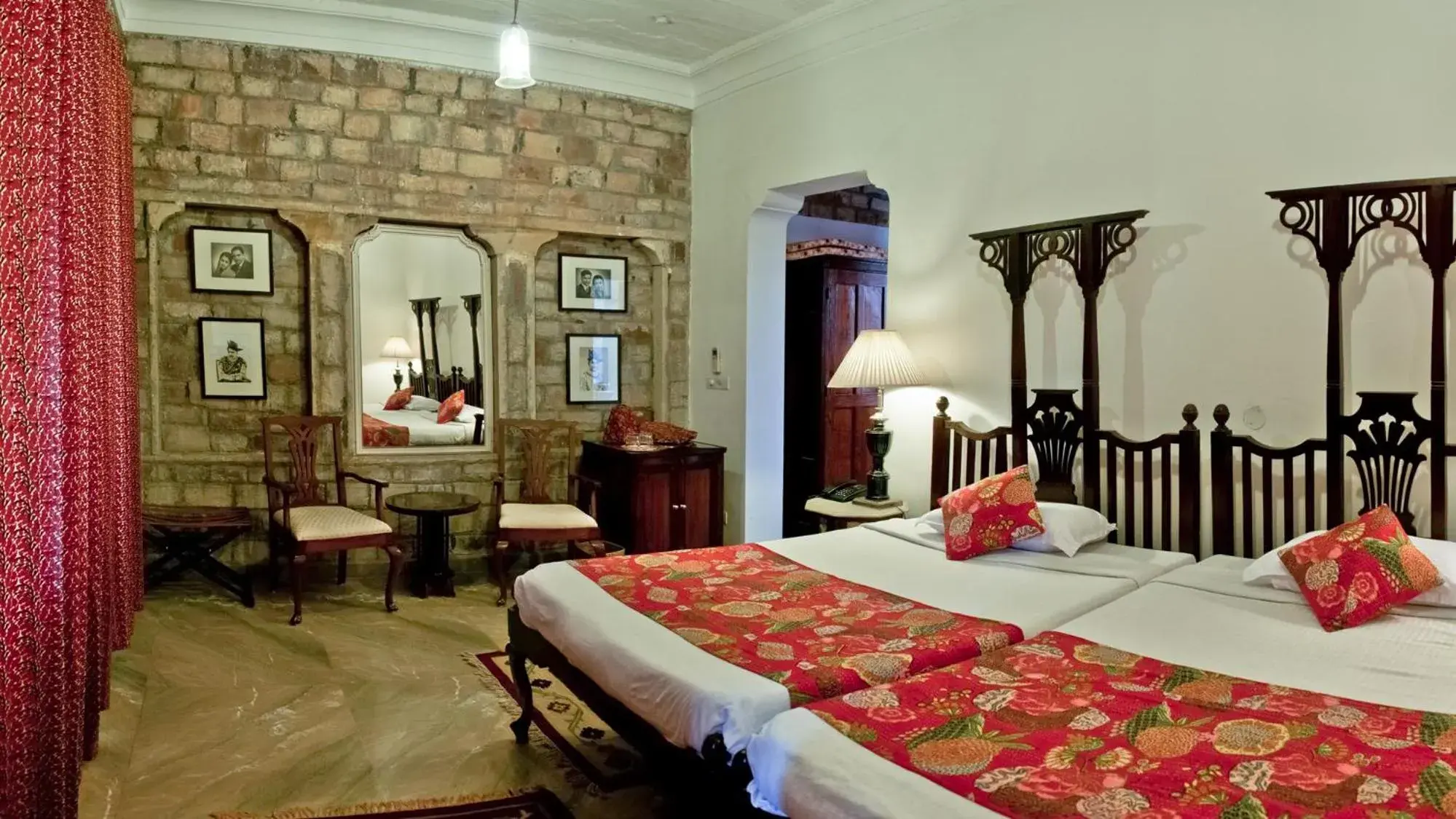 Bed in Neemrana's - Deo Bagh Bed in Neemrana's - Deo Bagh