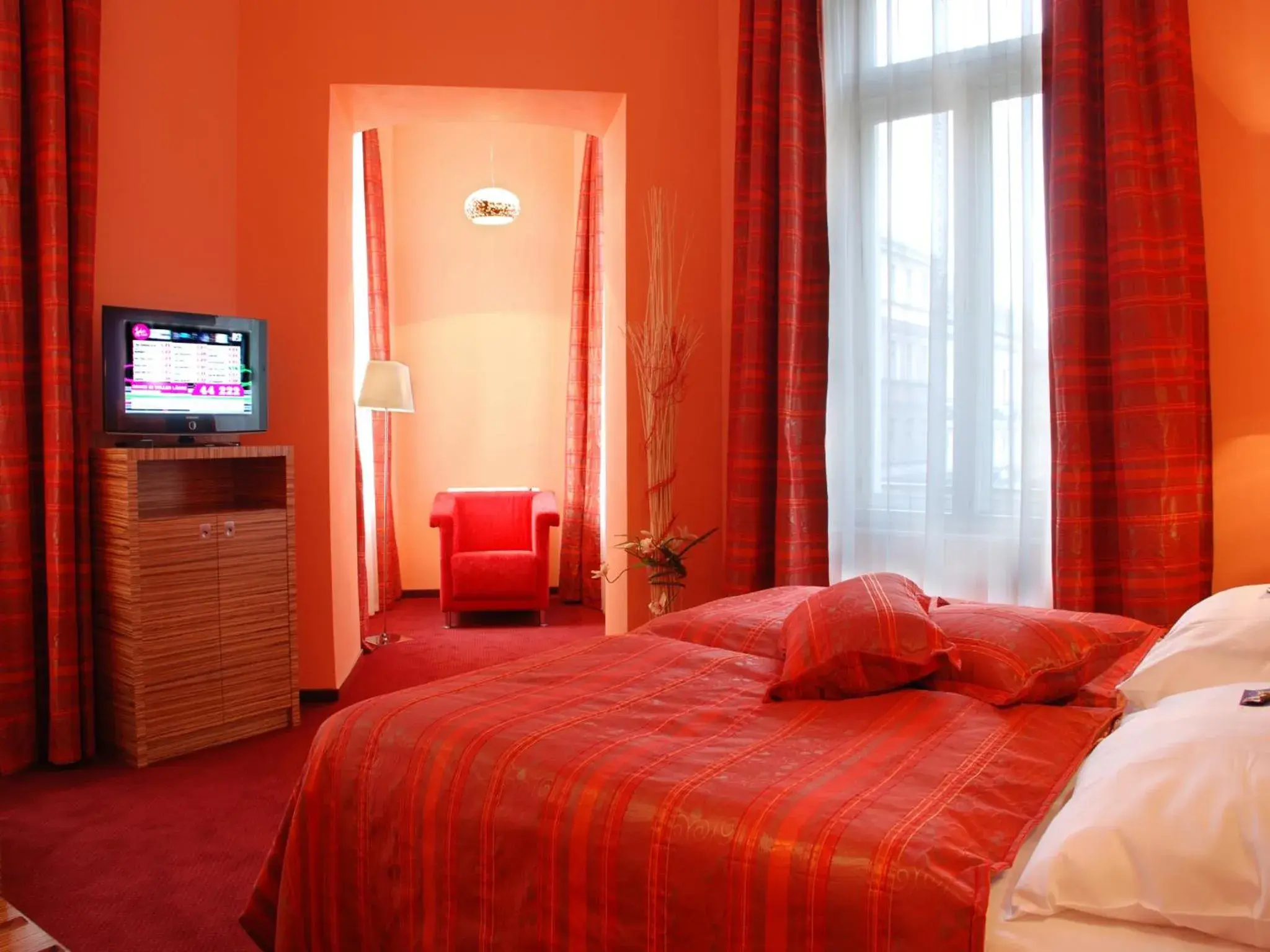 Photo of the whole room, Bed in EA Hotel Sonata Photo of the whole room, Bed in EA Hotel Sonata