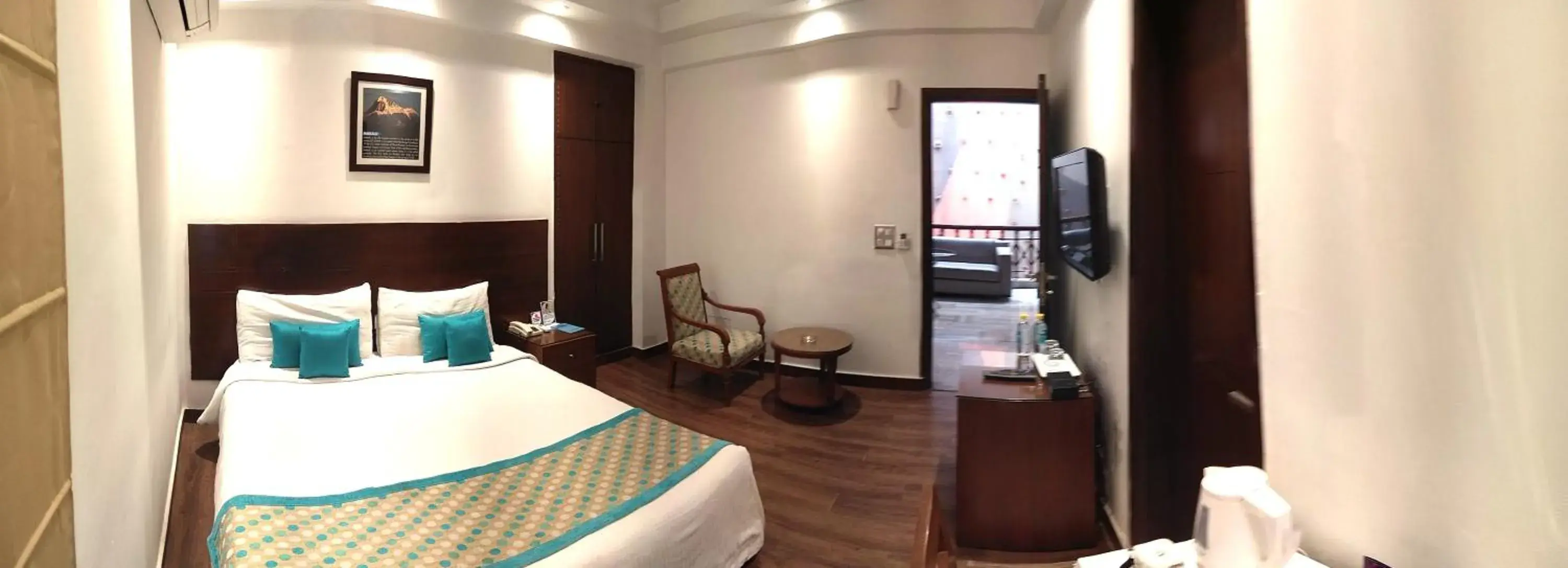 Bedroom, Bed in The Legend Inn Delhi Bedroom, Bed in The Legend Inn Delhi