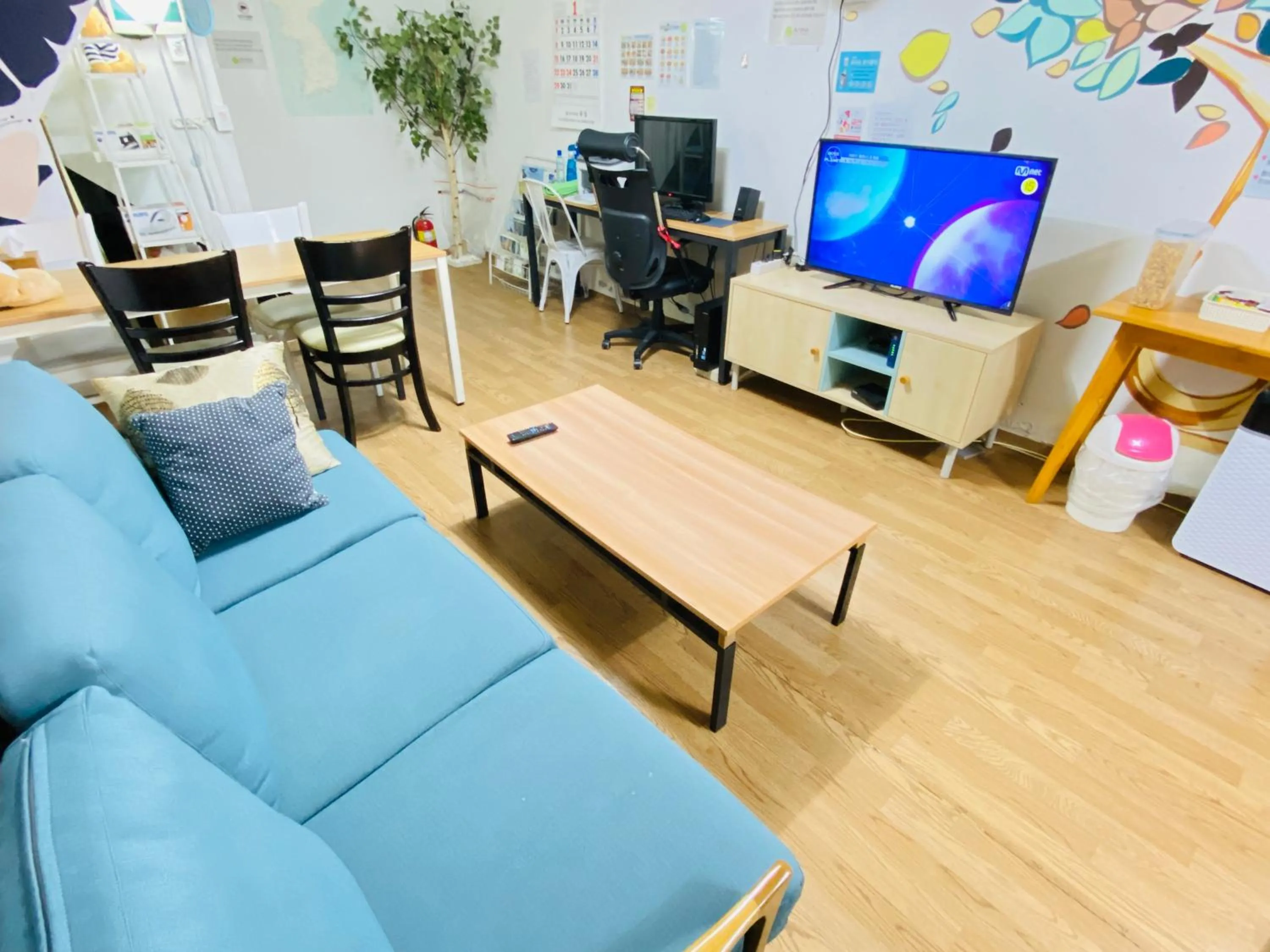 Property building in Aroha Guesthouse Seoul Station