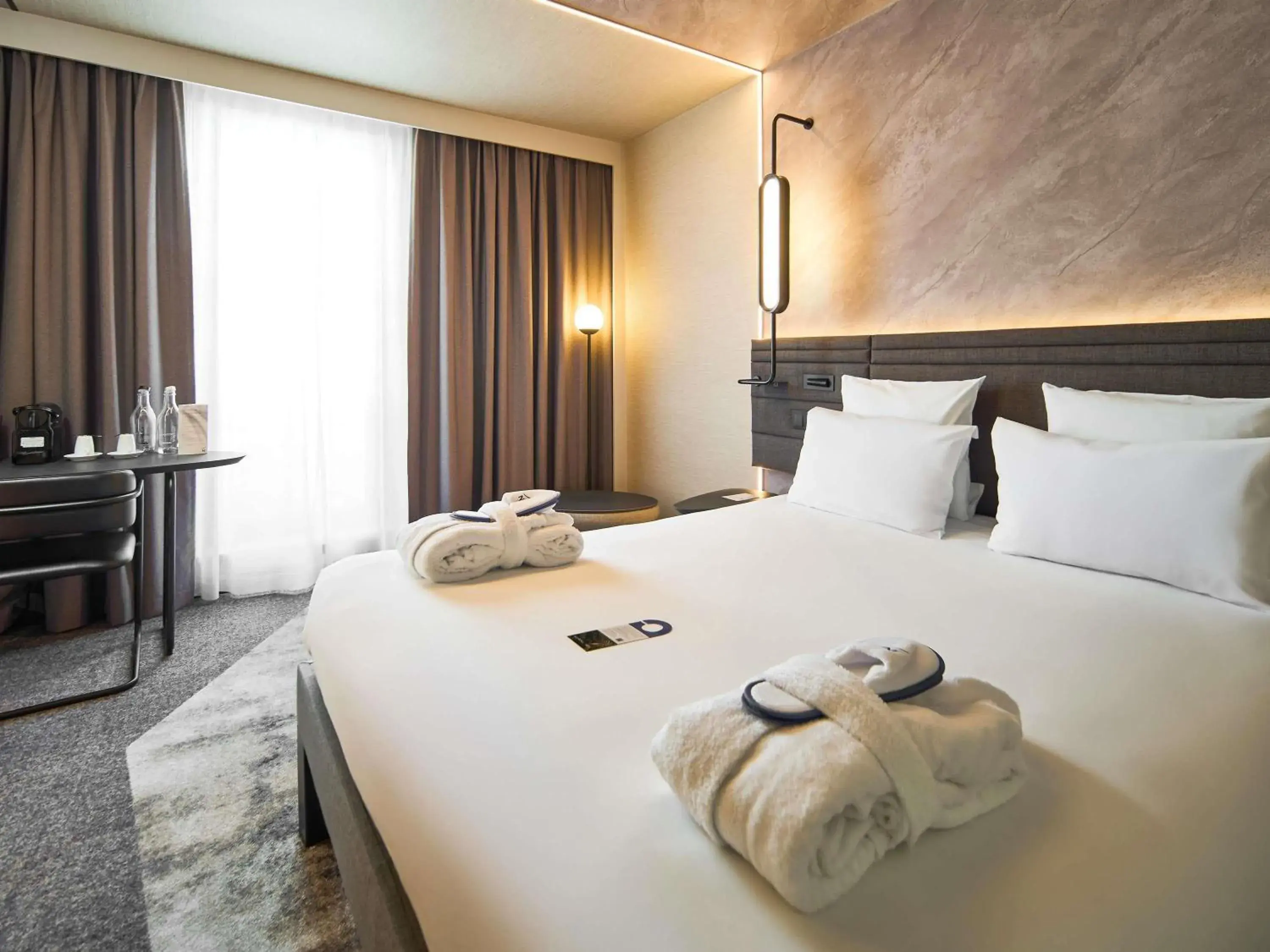 Bedroom, Bed in Novotel Praha Wenceslas Square Bedroom, Bed in Novotel Praha Wenceslas Square