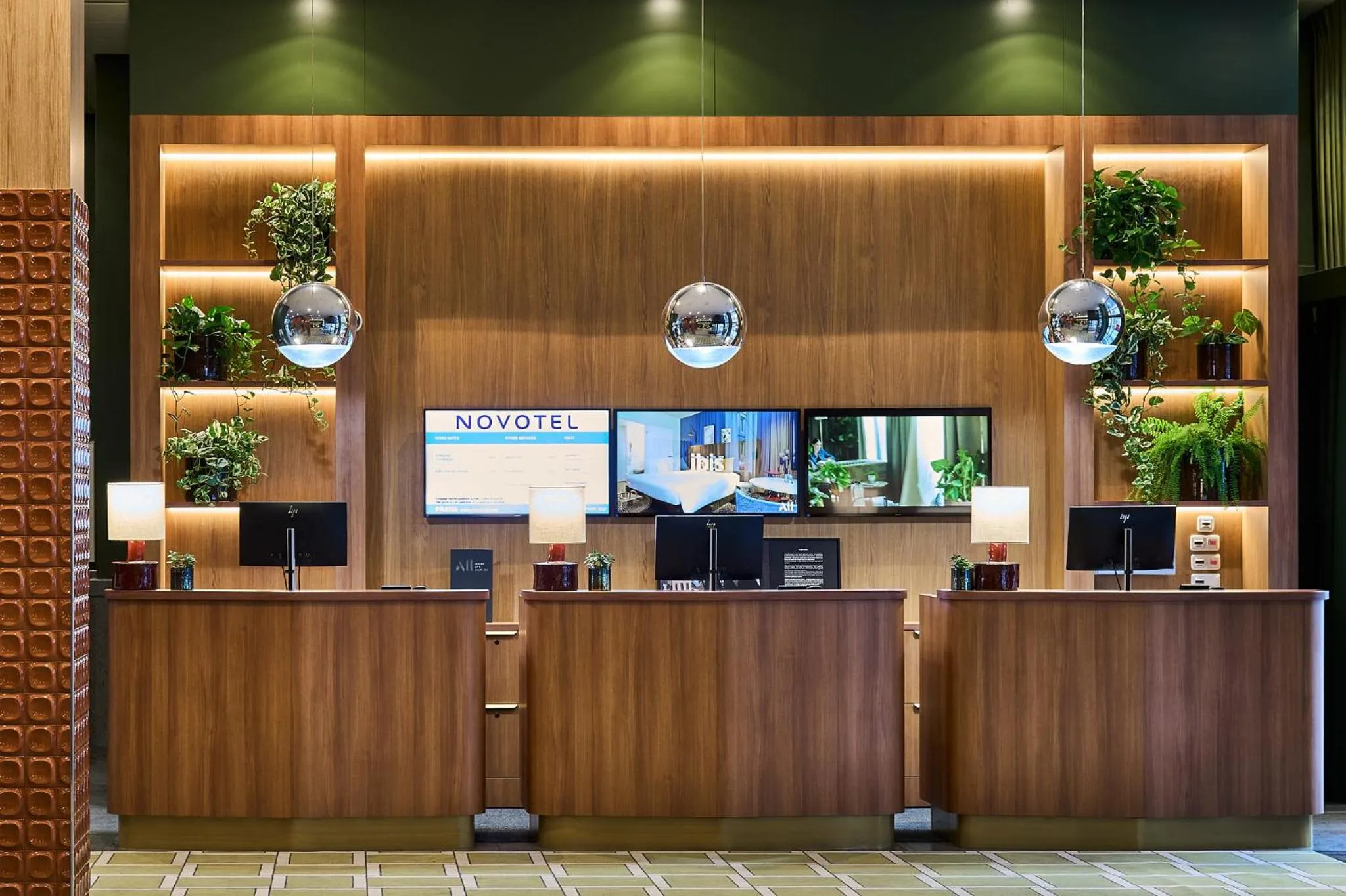 Lobby or reception in Novotel Praha Wenceslas Square