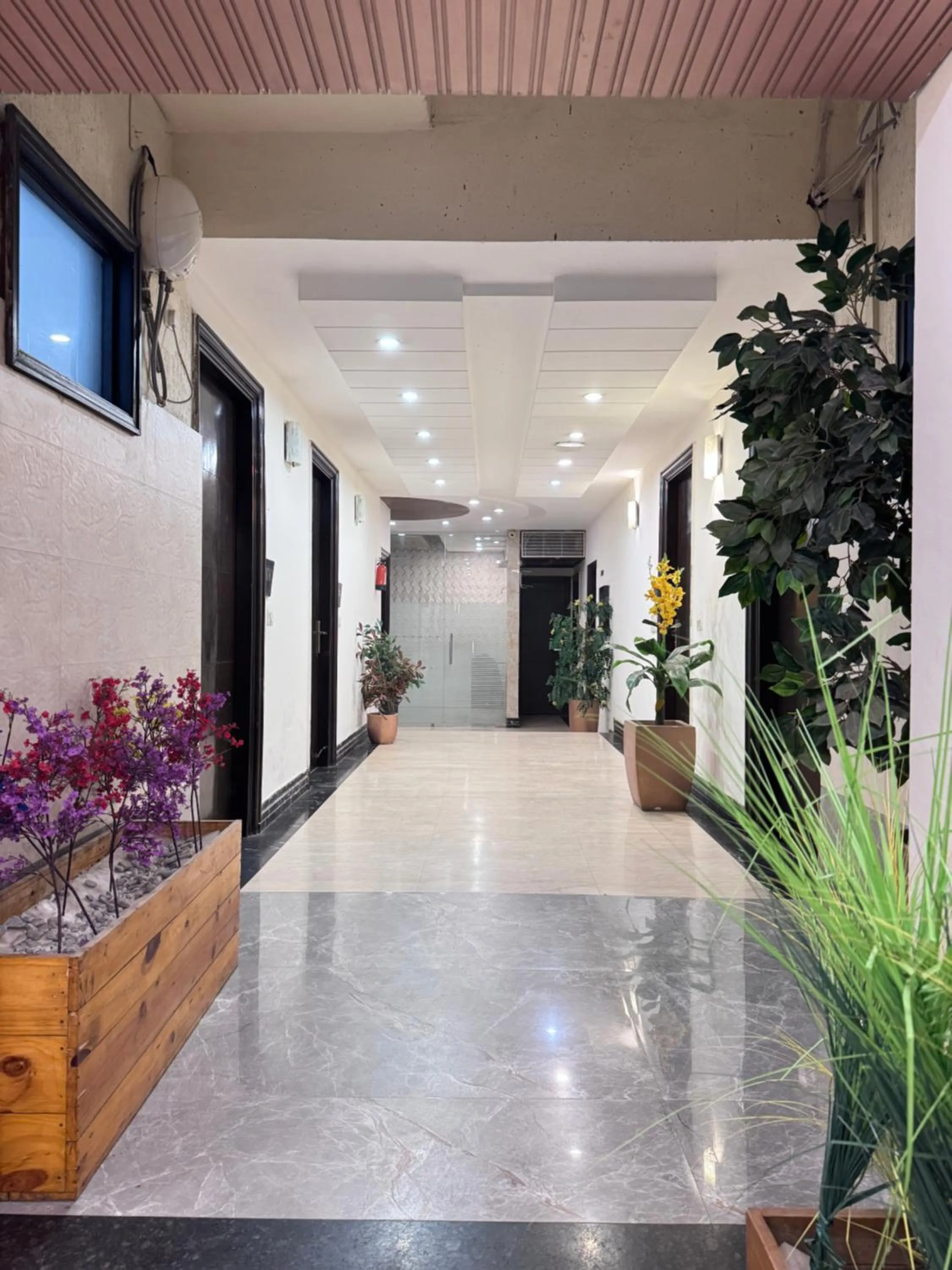 Lobby or reception in Hotel Golf View Suites-Golf Course Road Gurgaon