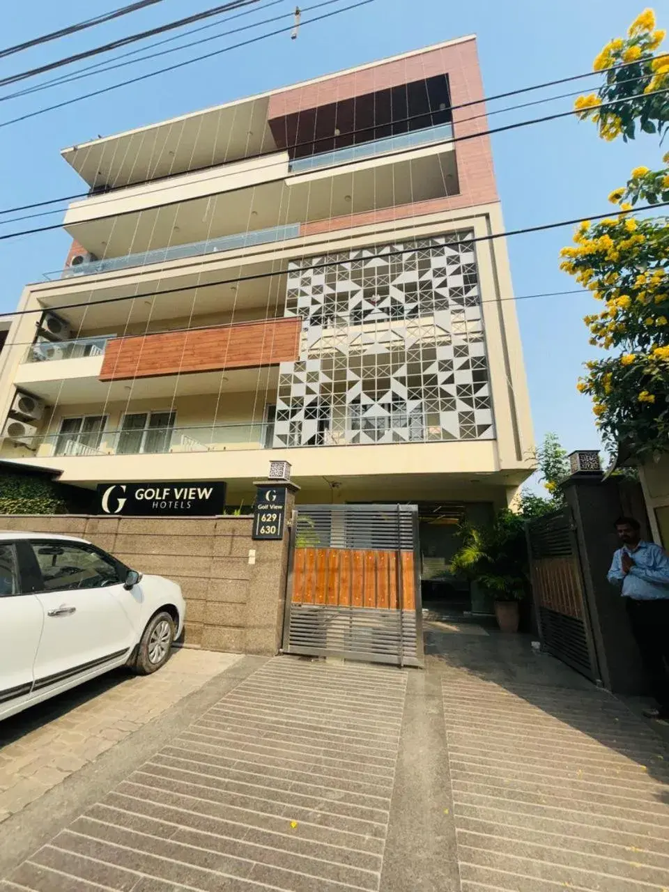 Property building in Hotel Golf View Suites-Golf Course Road Gurgaon Property building in Hotel Golf View Suites-Golf Course Road Gurgaon