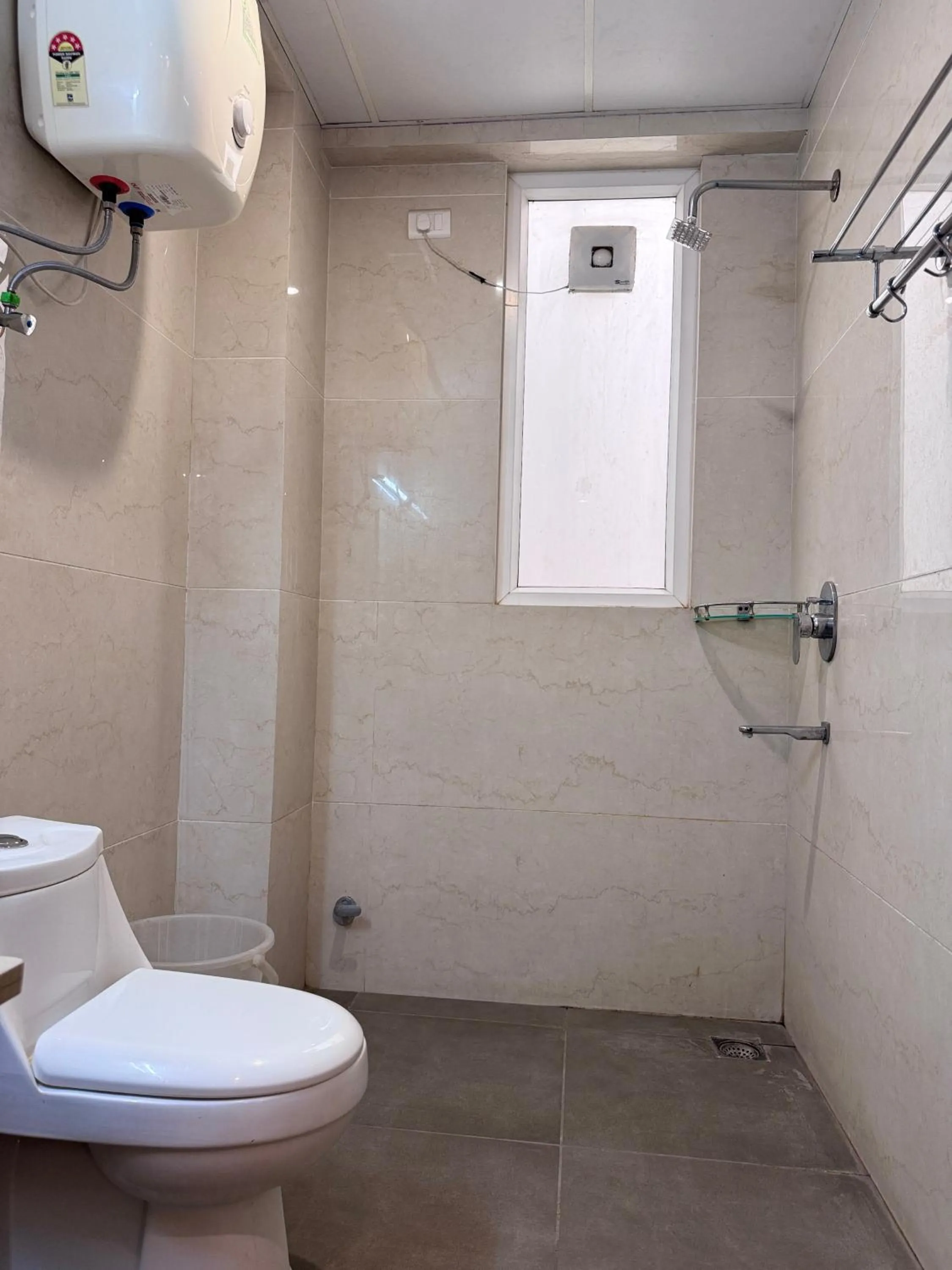 Bathroom in Hotel Golf View Suites-Golf Course Road Gurgaon