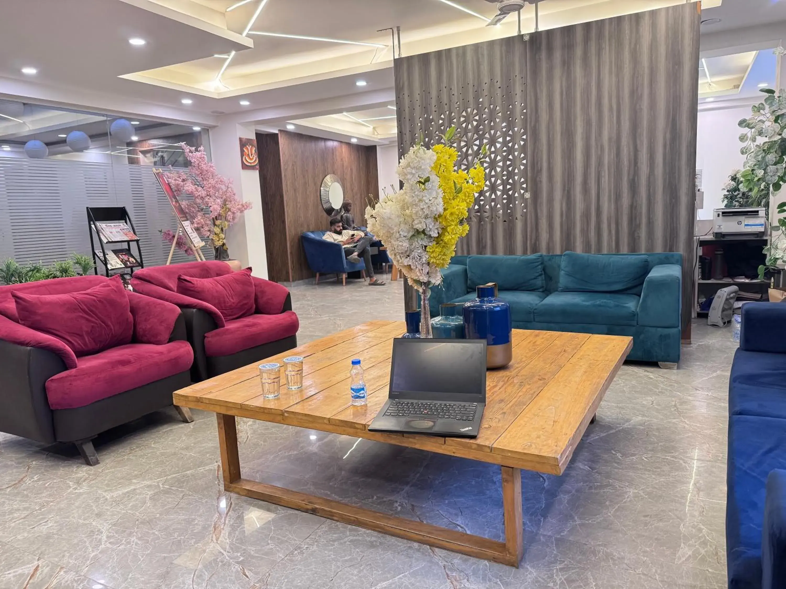 Living room in Hotel Golf View Suites-Golf Course Road Gurgaon Living room in Hotel Golf View Suites-Golf Course Road Gurgaon