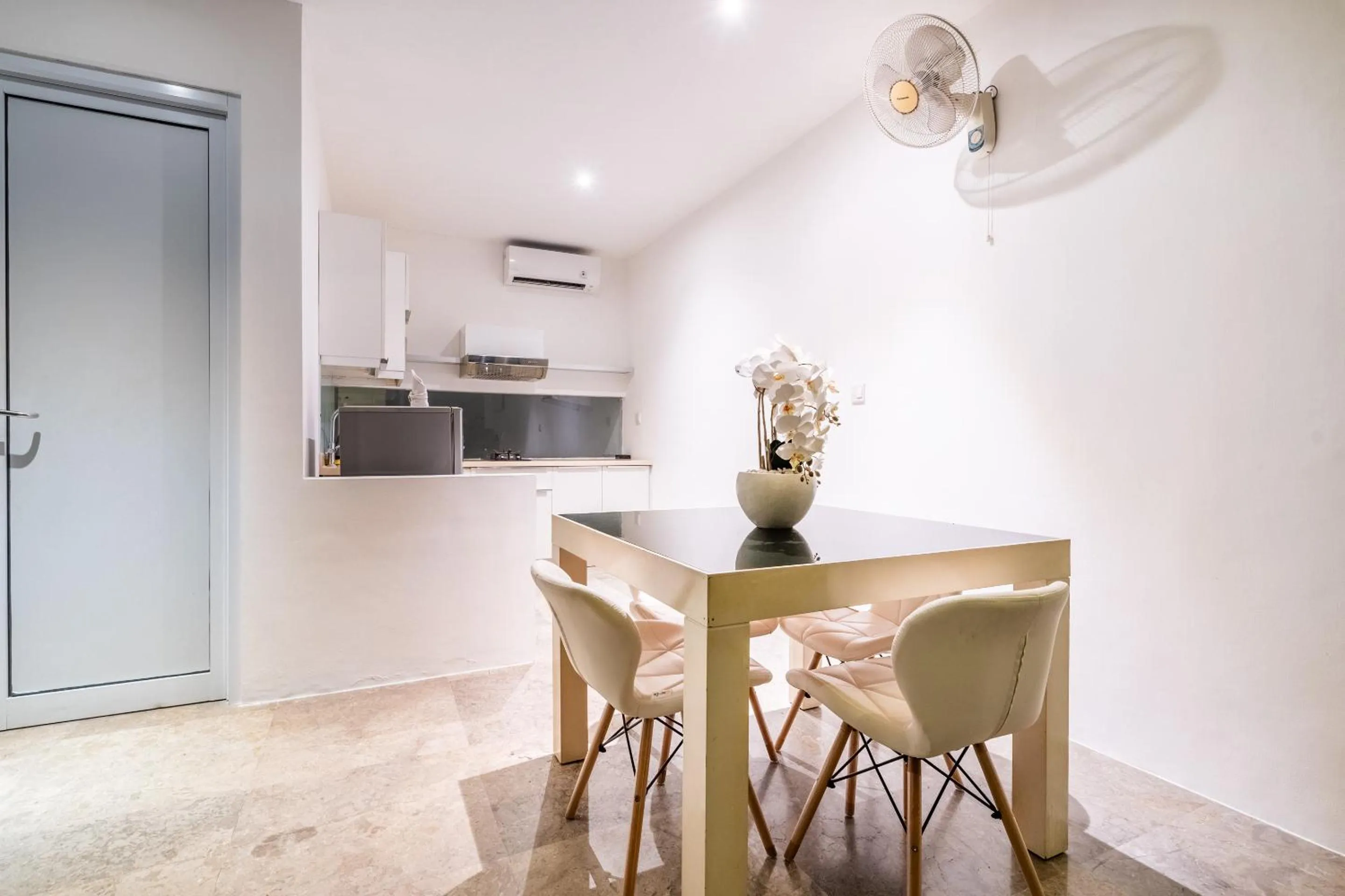 Kitchen or kitchenette in Bali Yarra Villas - Seminyak