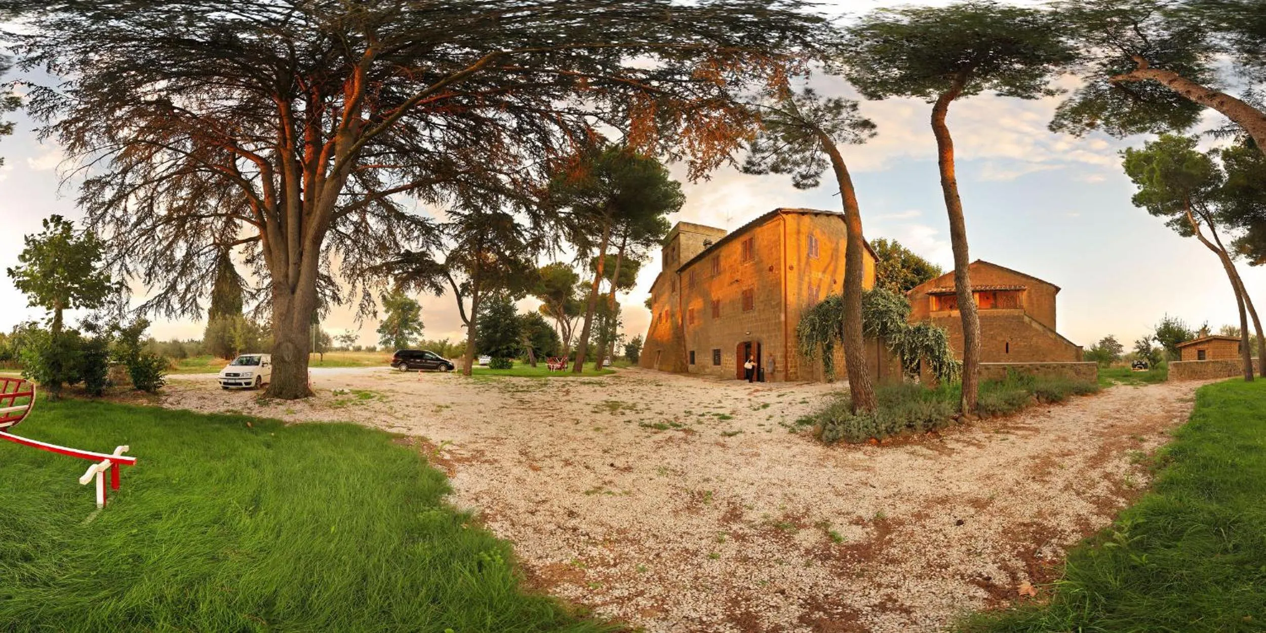 Facade/entrance in Antico Borgo La Commenda