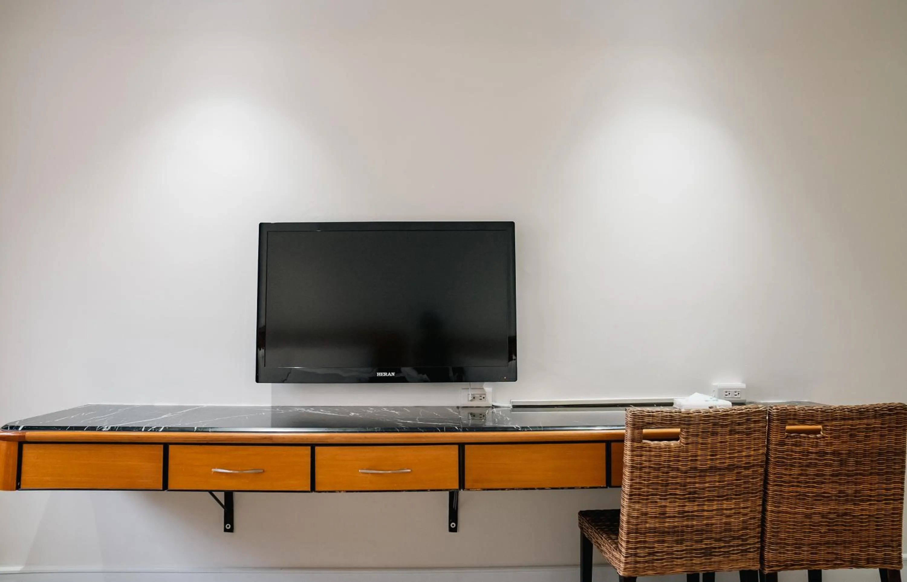 TV and multimedia in KKS Hotel