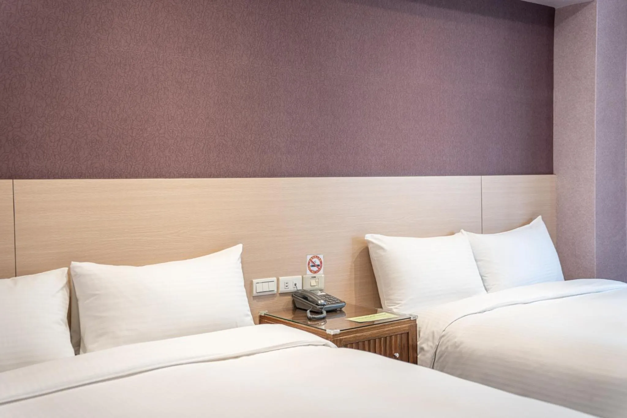 Bedroom, Bed in KKS Hotel