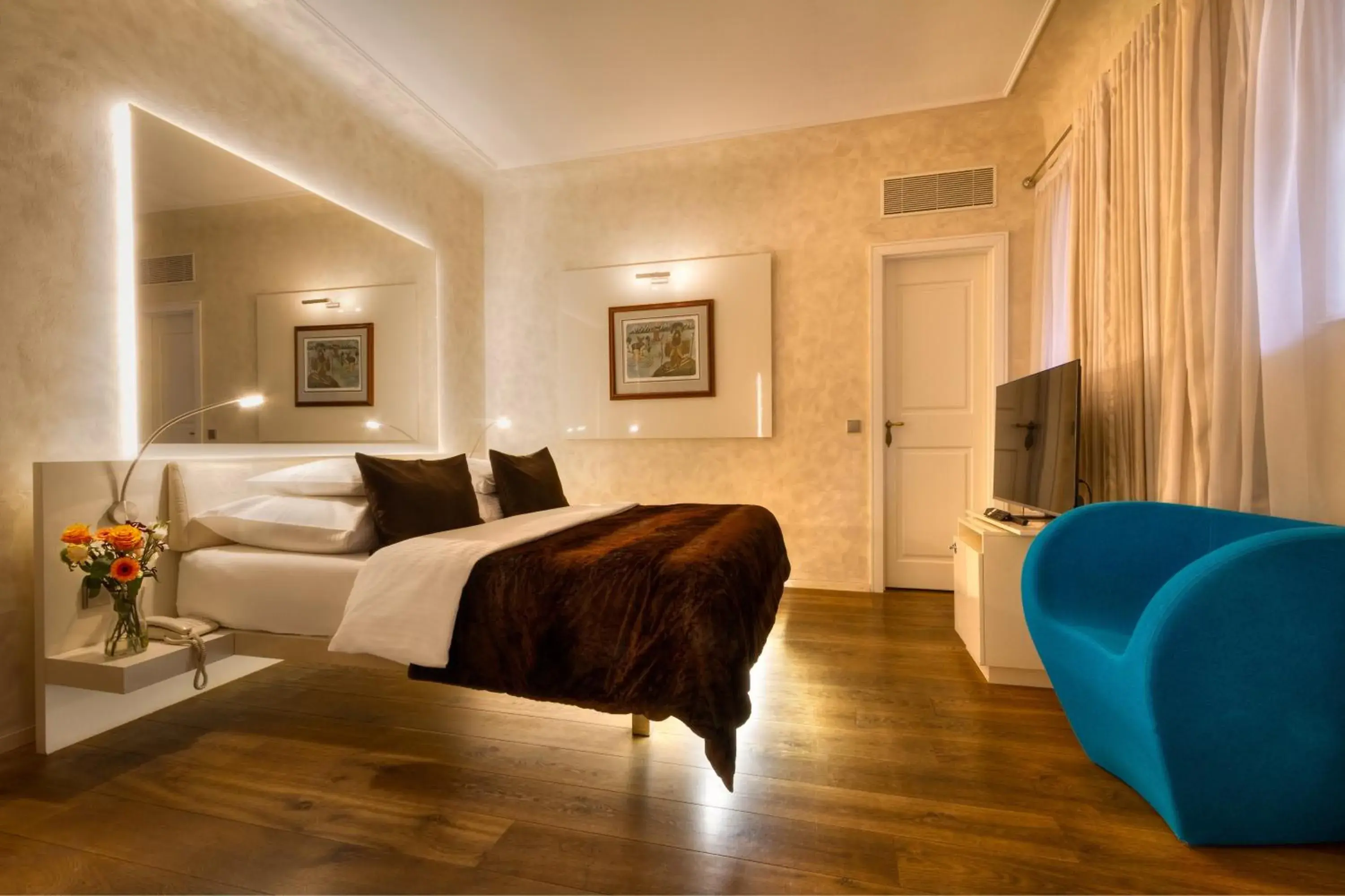 Bed in Three Storks Bed in Three Storks