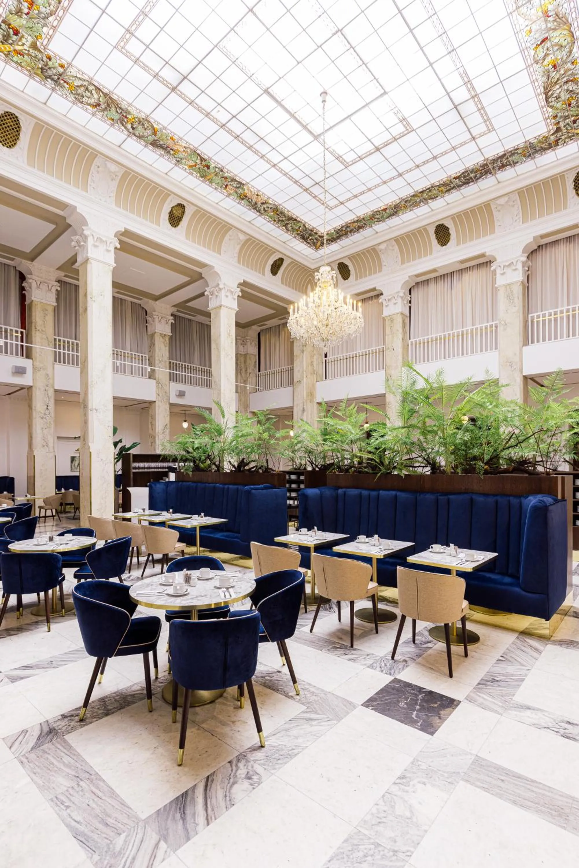 Restaurant/places to eat in Grandhotel Pupp