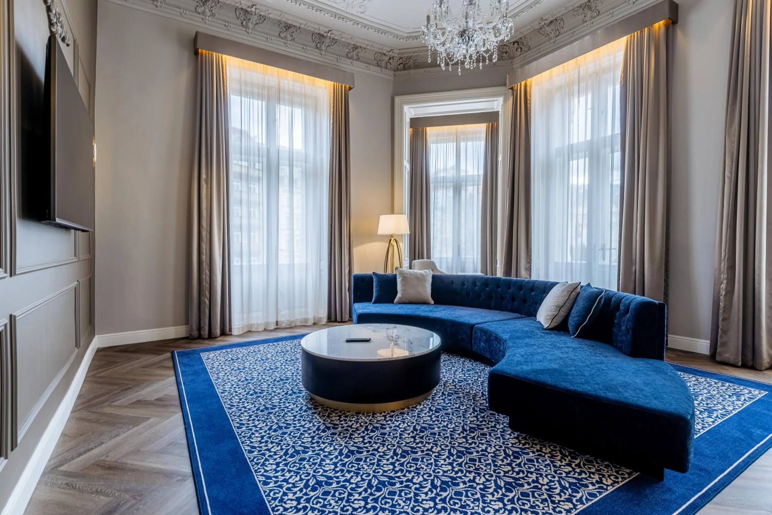 TV and multimedia in Grandhotel Pupp