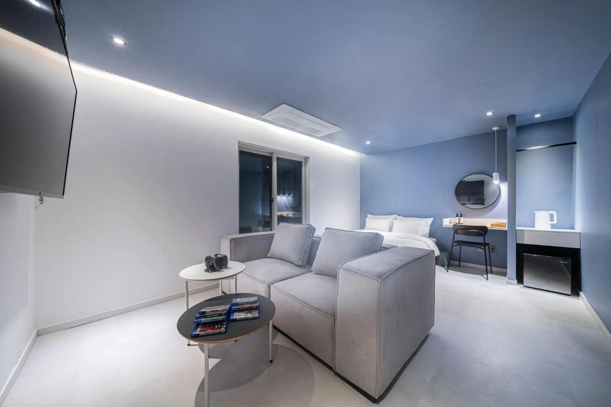 Bed in Croissant Hotel Guri by Aank