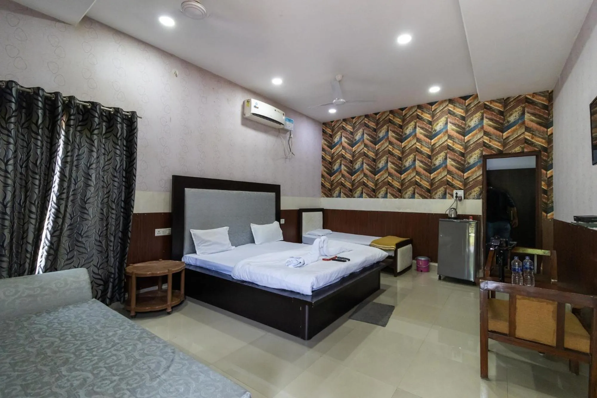 Bed in Vrindavan Gopala Resort