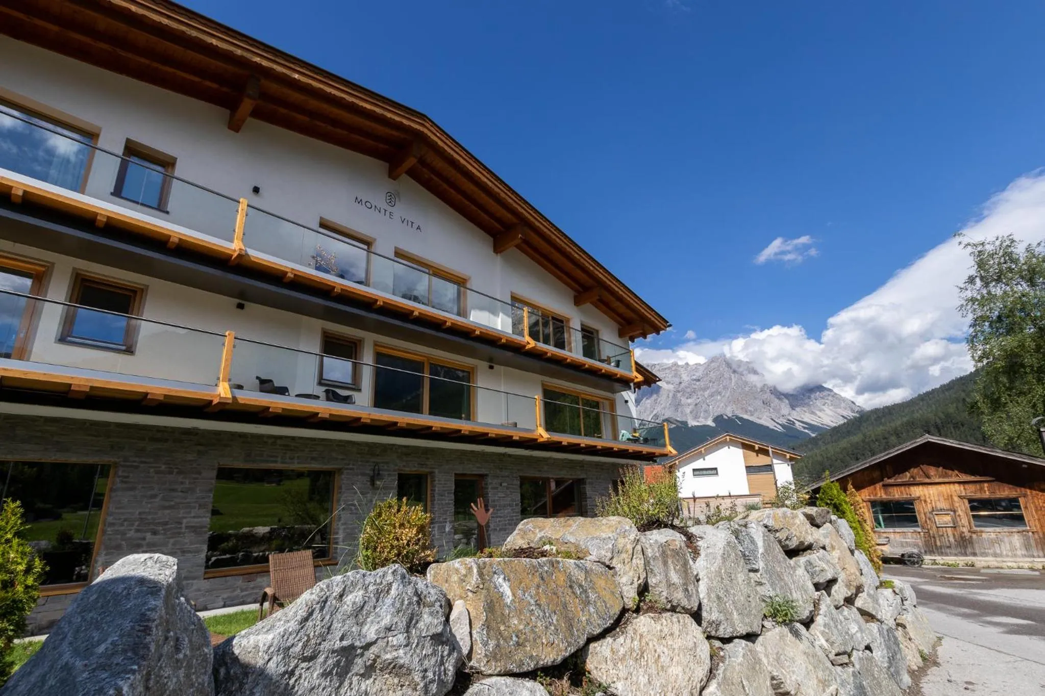 Monte Vita Tirol - Apartments