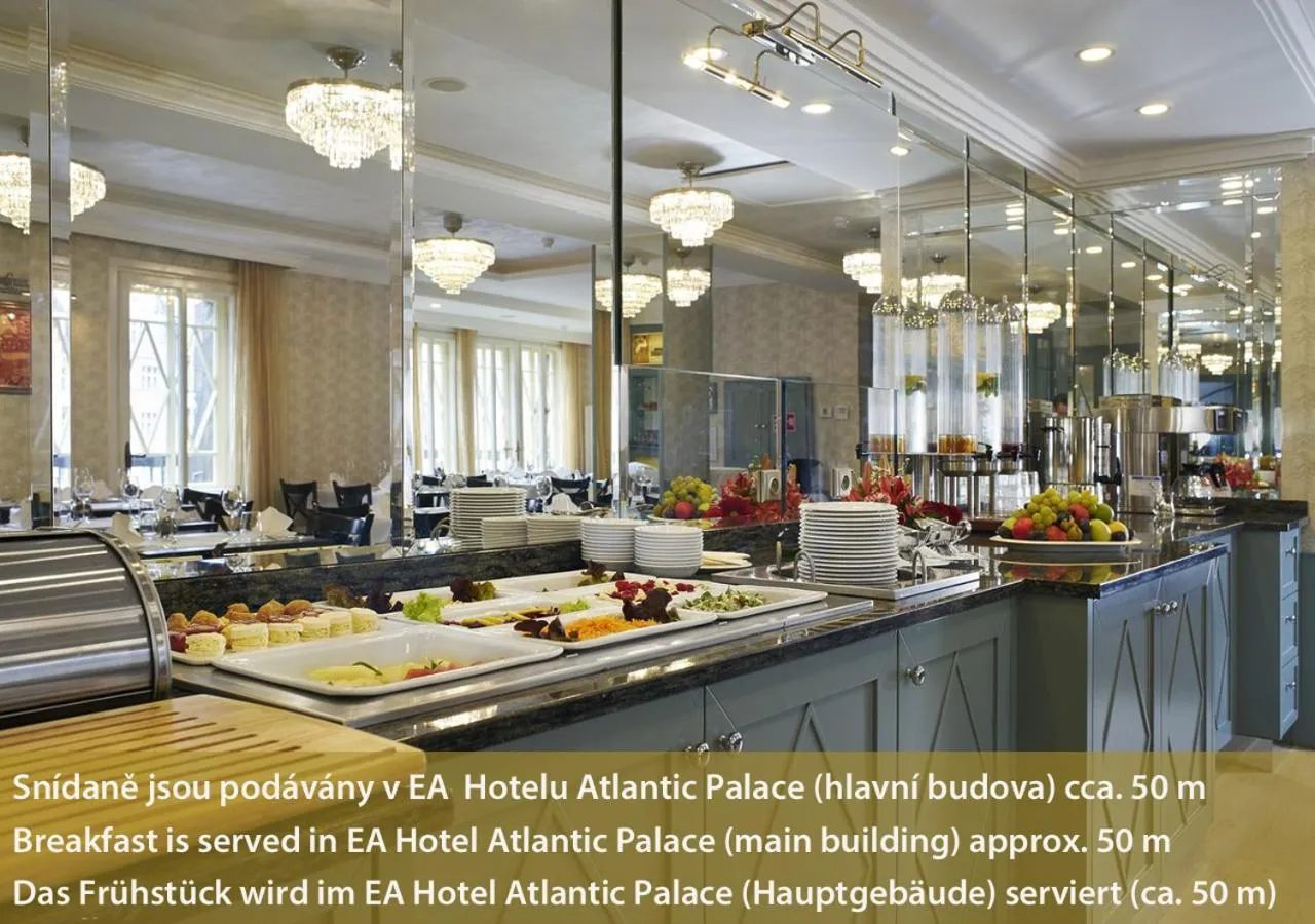 Buffet breakfast in EA Hotel Mozart