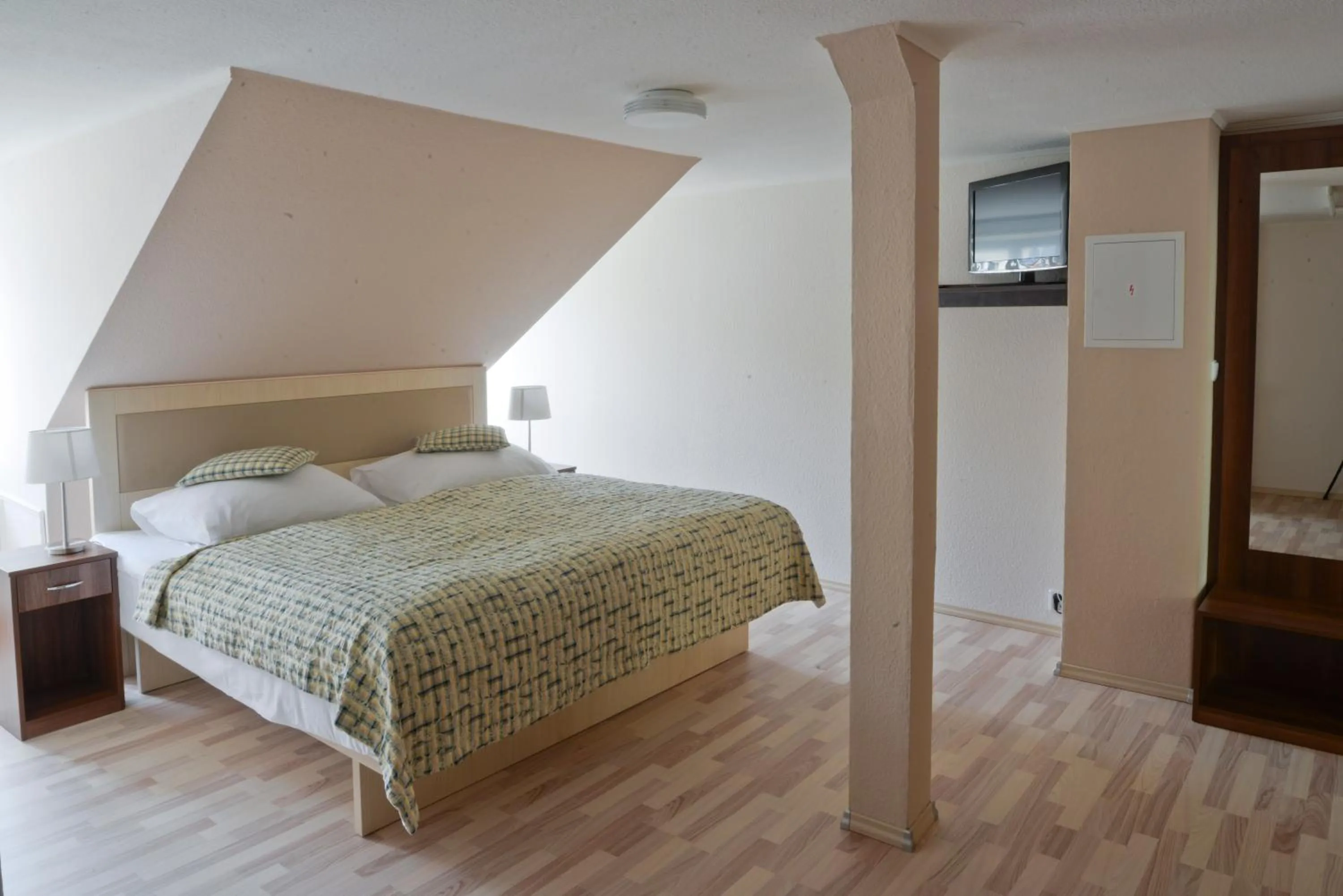 Bedroom, Bed in EA Hotel Mozart