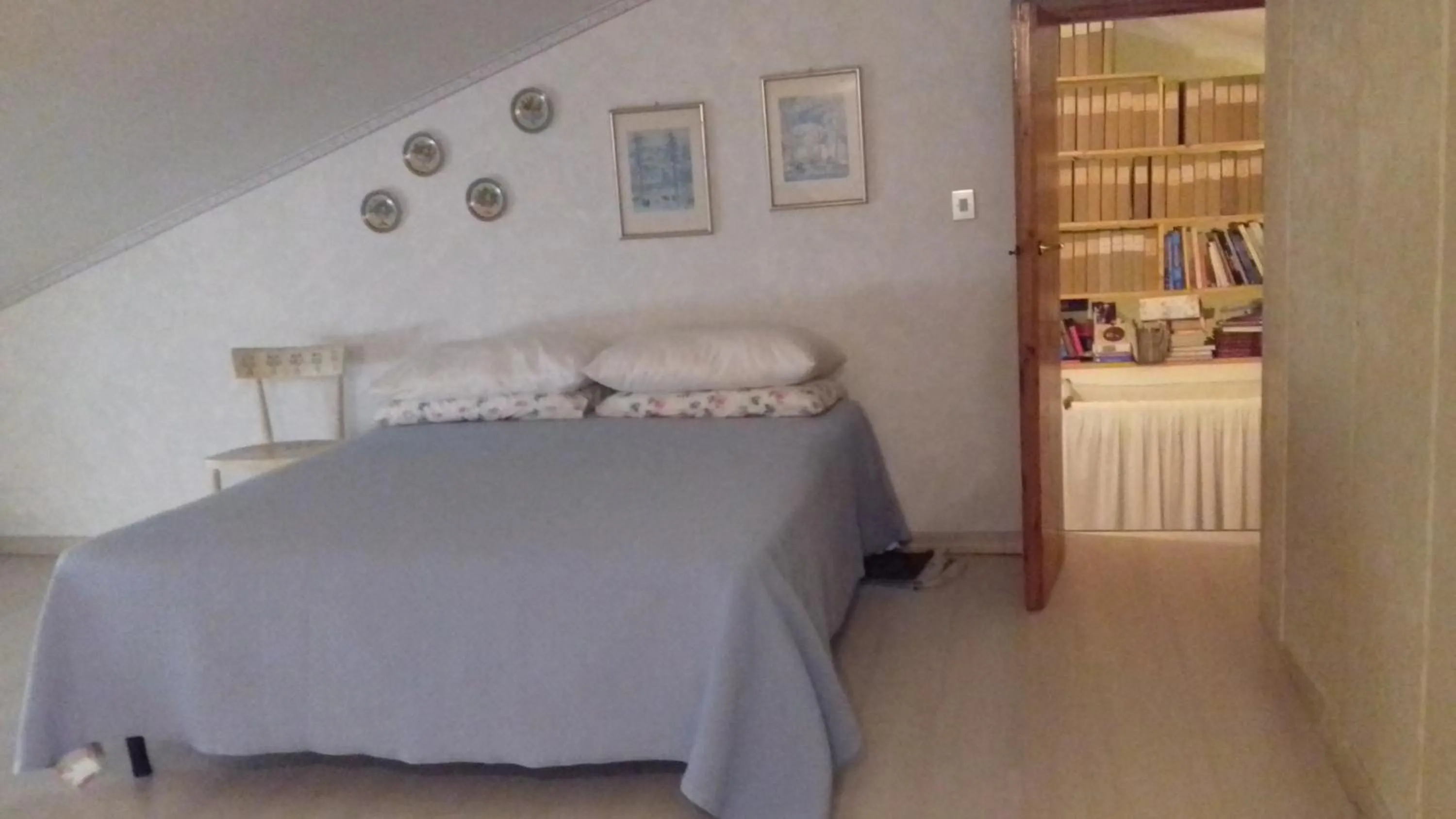Bed in Villa Carol Appartamento e B&B