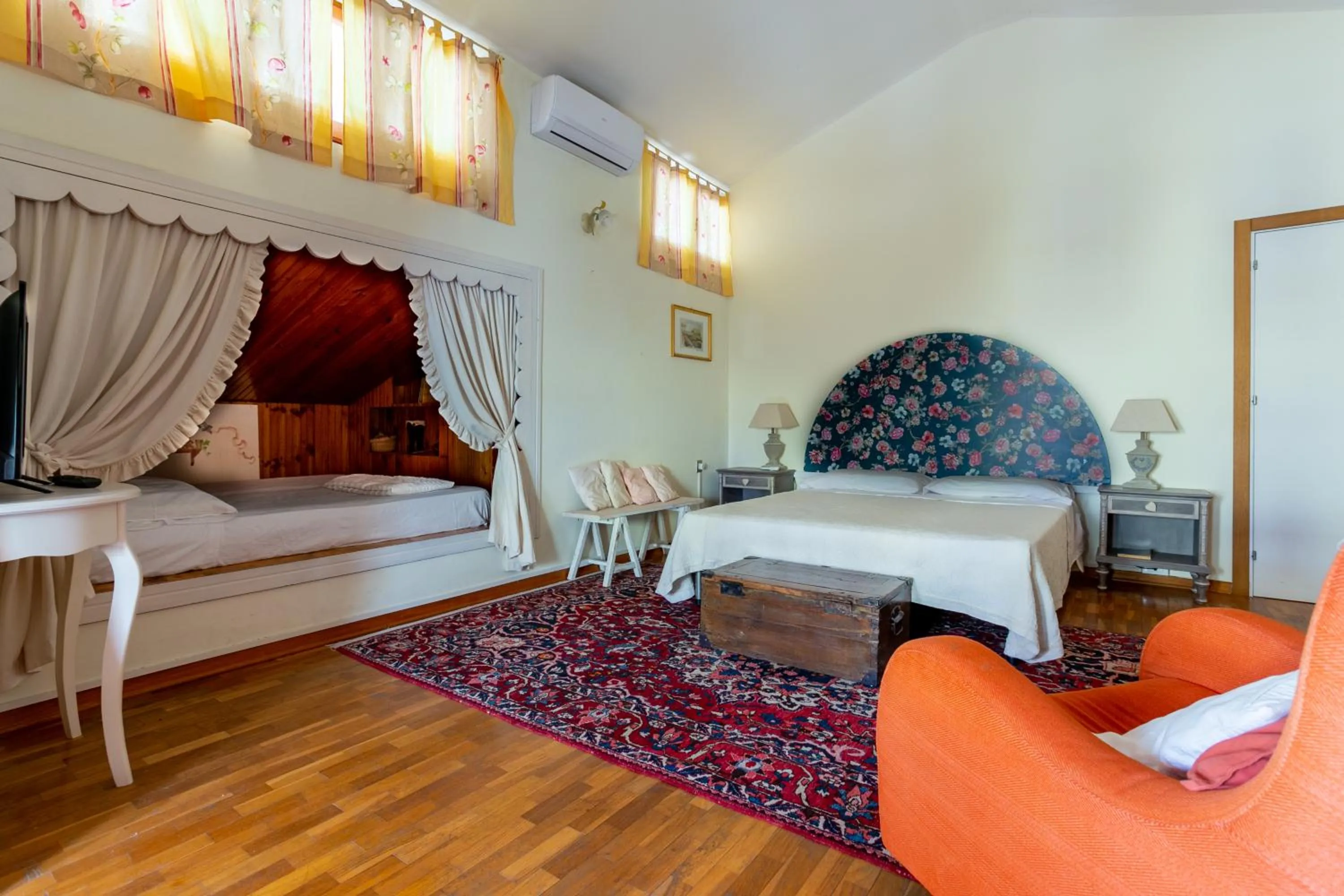 Photo of the whole room, Bed in Villa Carol Appartamento e B&B