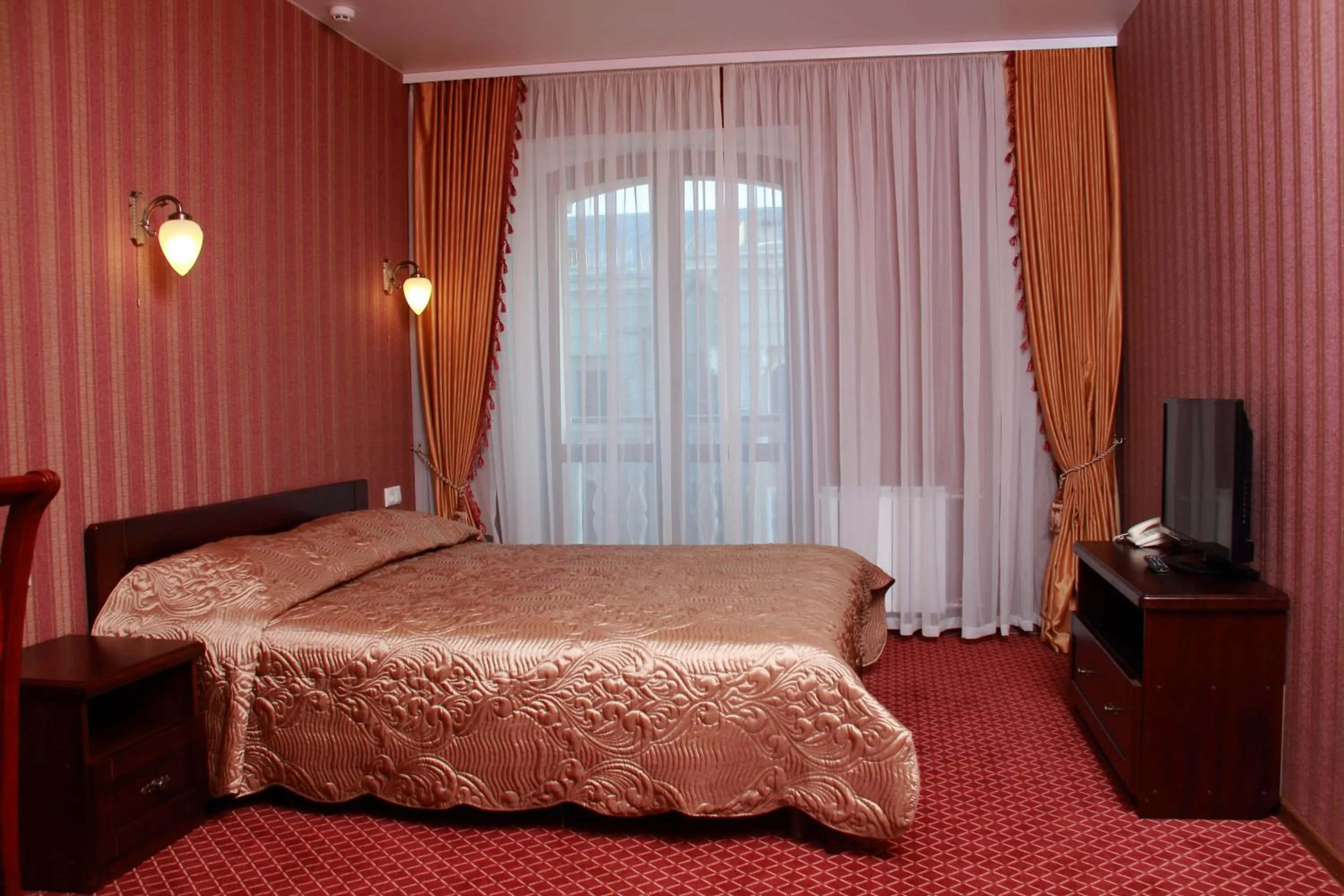 Standard Double Room - single occupancy in Hotel Aristokrat