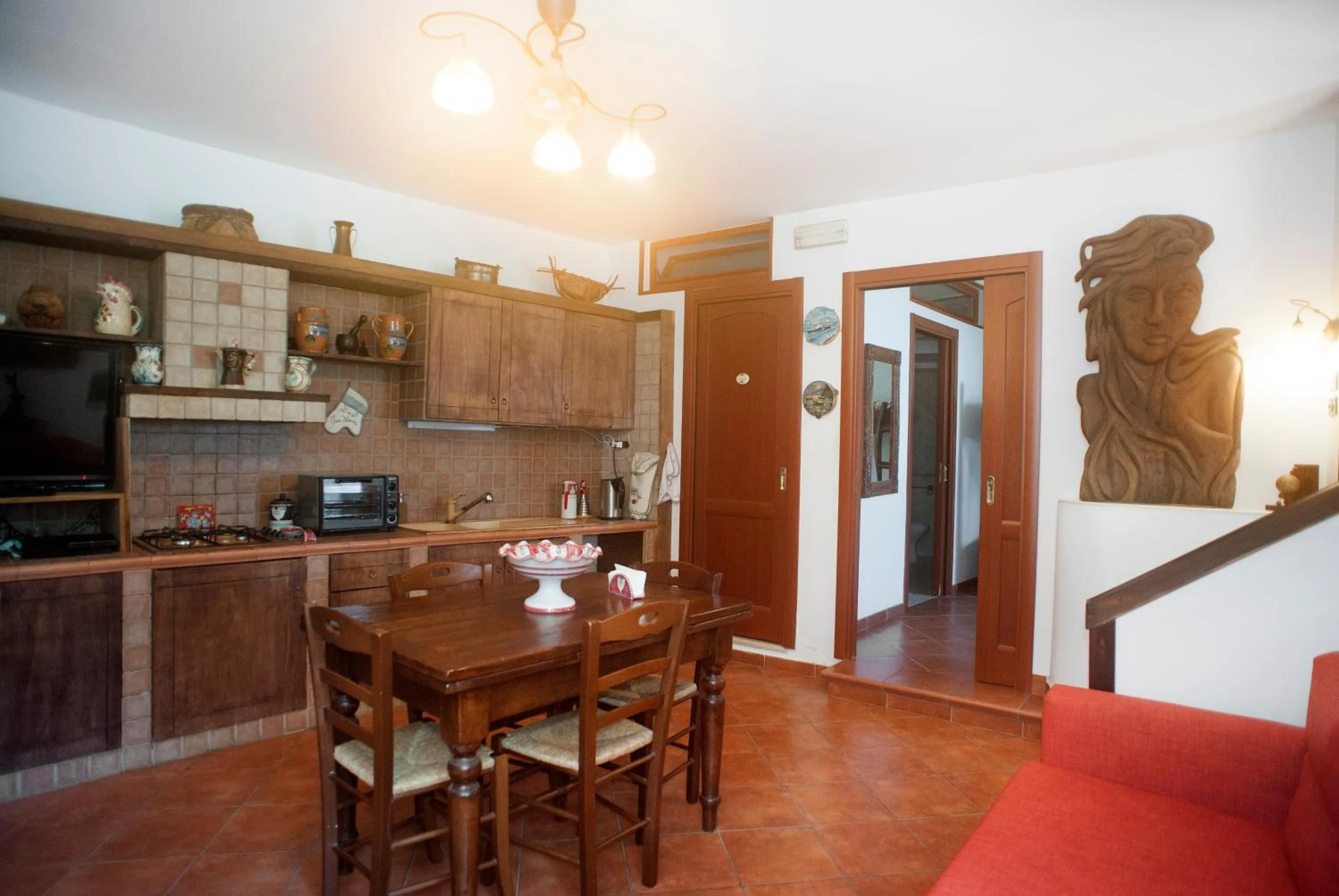 Kitchen or kitchenette in B&B La Nave