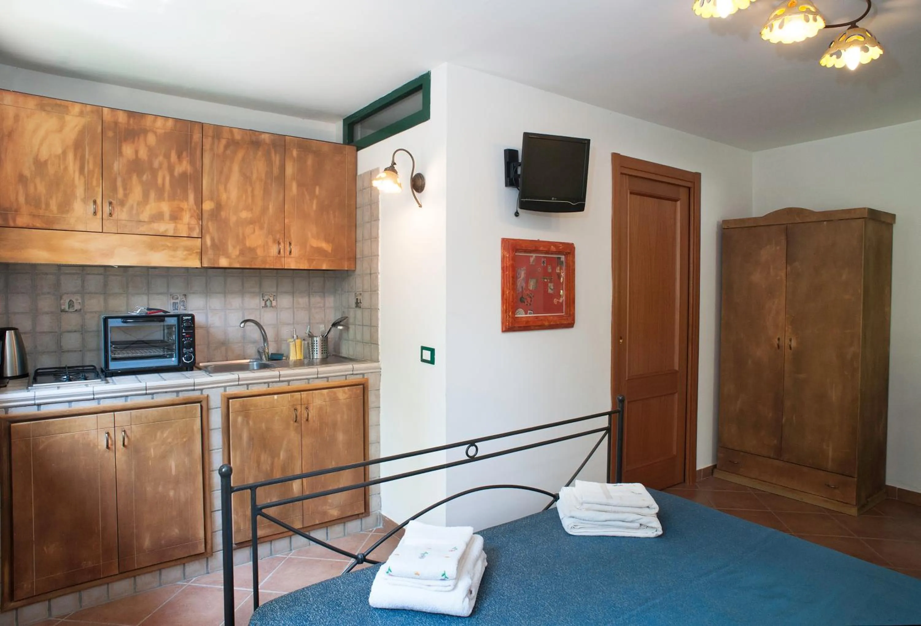 Kitchen or kitchenette in B&B La Nave